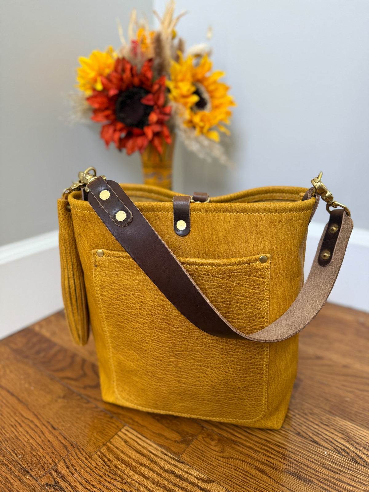 Bennett Bucket in Goldenrod Full Grain Bison