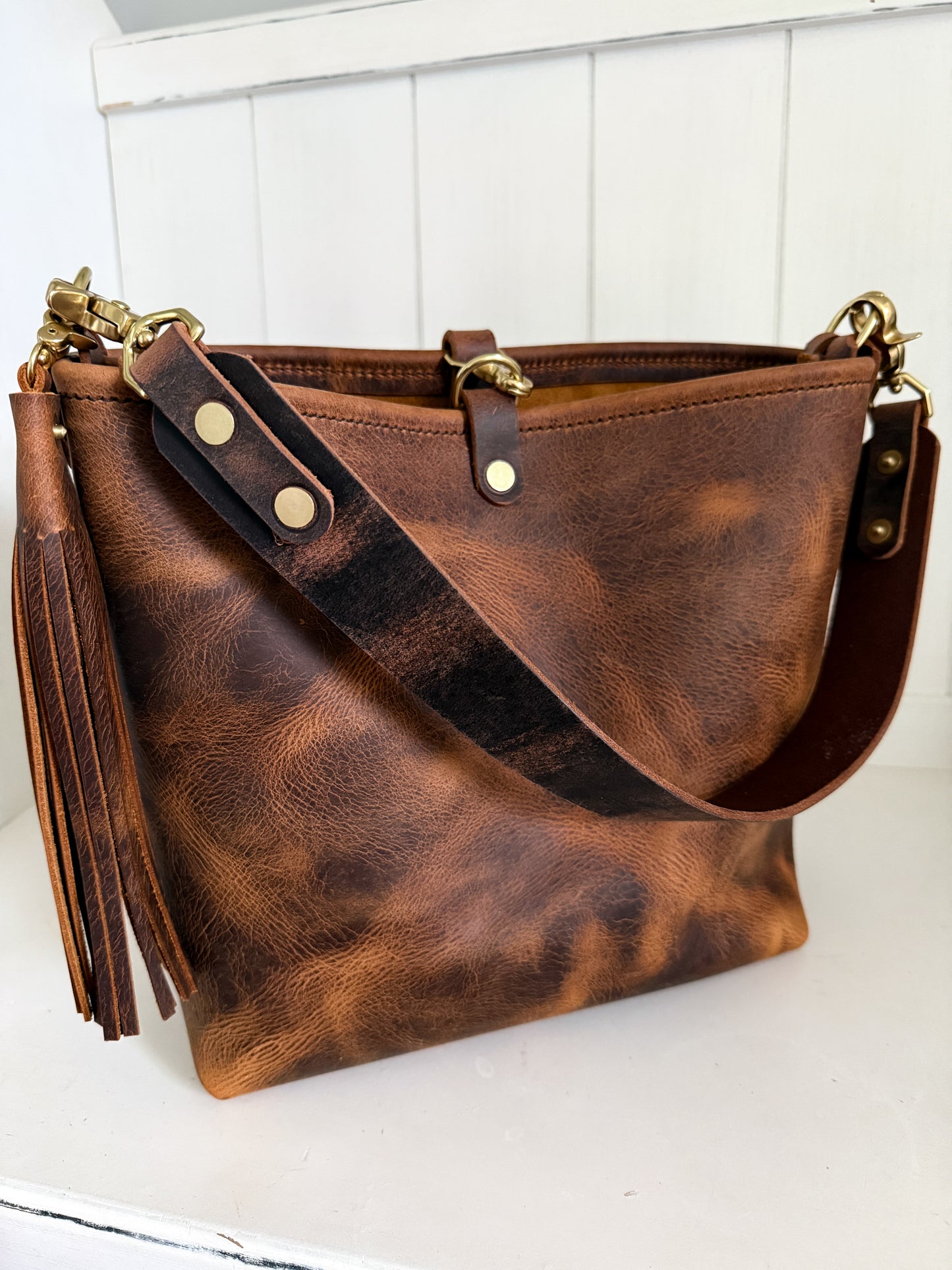 Hobo Bucket in Old Soul Full Grain Leather