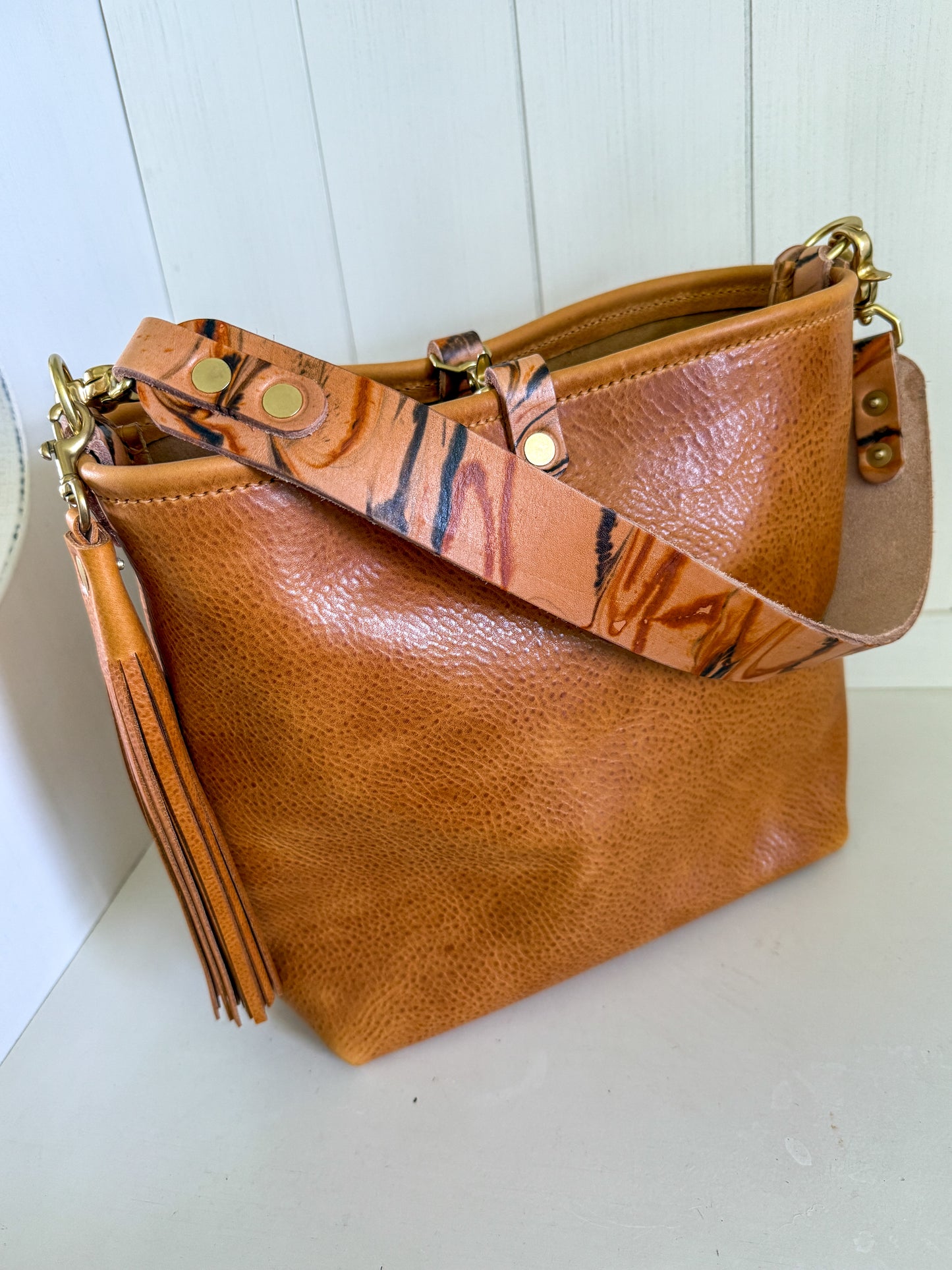 Hobo Bucket in Italian Honey Saffron Vegetable Tan w/Candy Strap