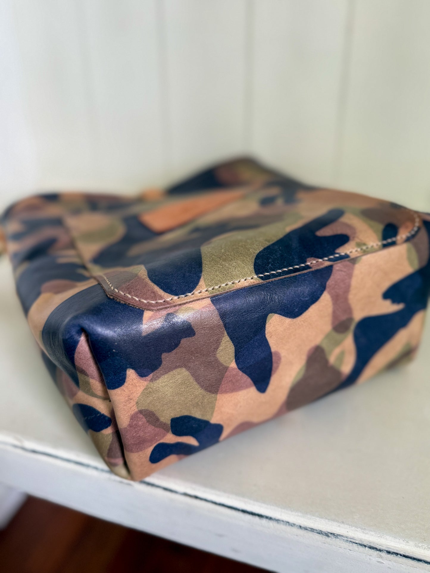 Bennett Bucket in Full Grain Camo Vegetable Tanned Leather