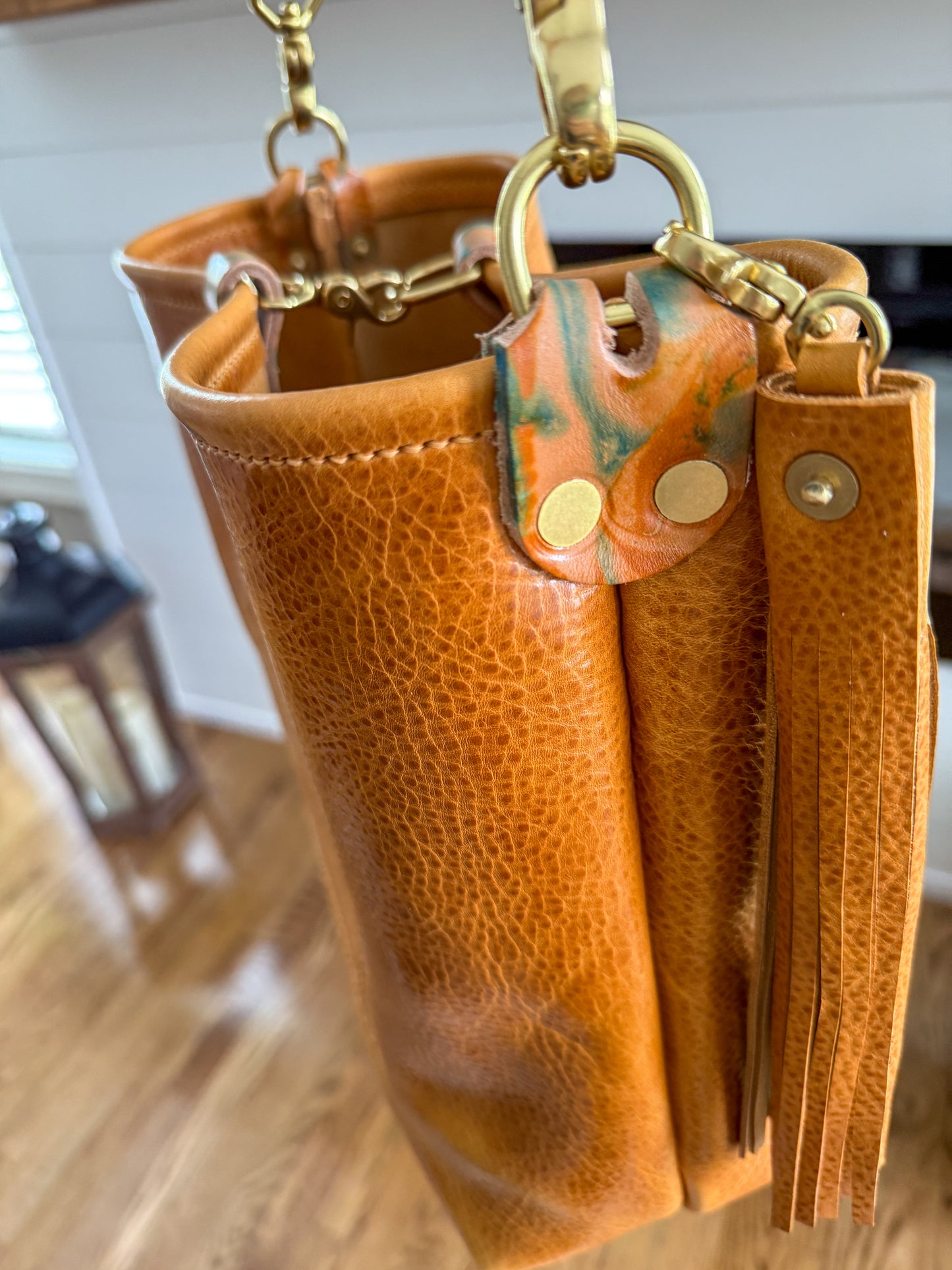 Hobo Bucket in Italian Honey Saffron Vegetable Tan w/Candy Strap