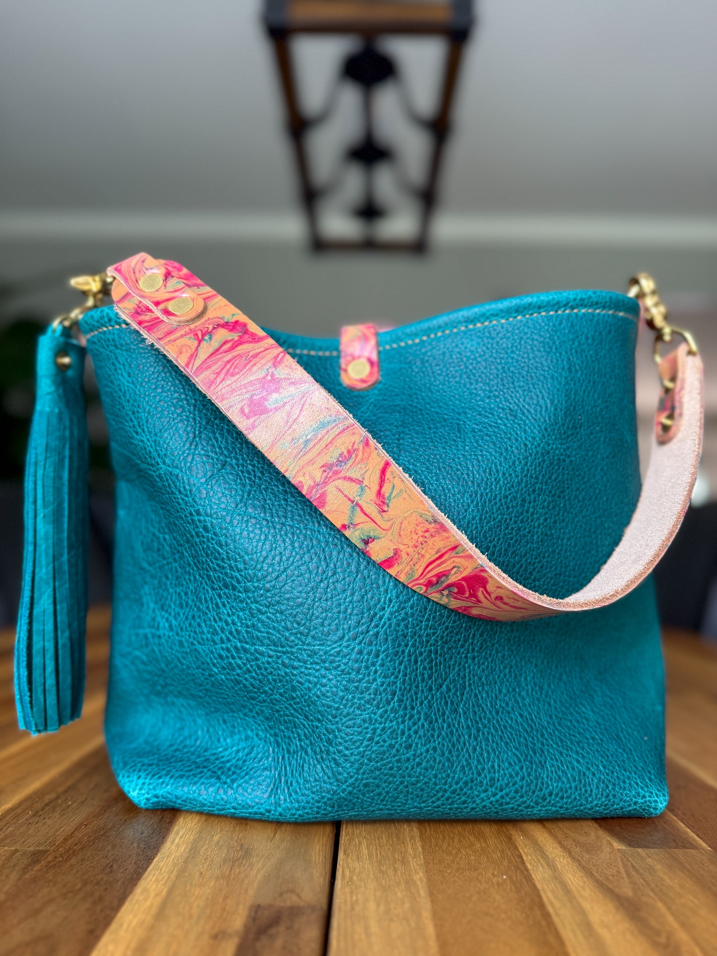 Hobo Bucket in Blue Moon Bison w/Candy Strap