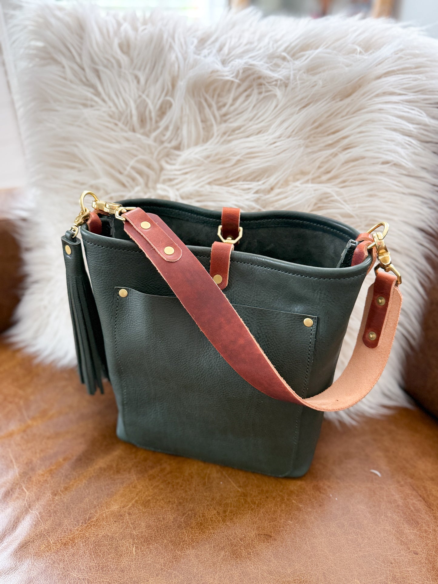 Bennett Bucket in Evergreen Vachetta
