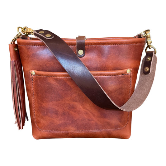 Bennett “shorty” Bucket in Horween English Tan
