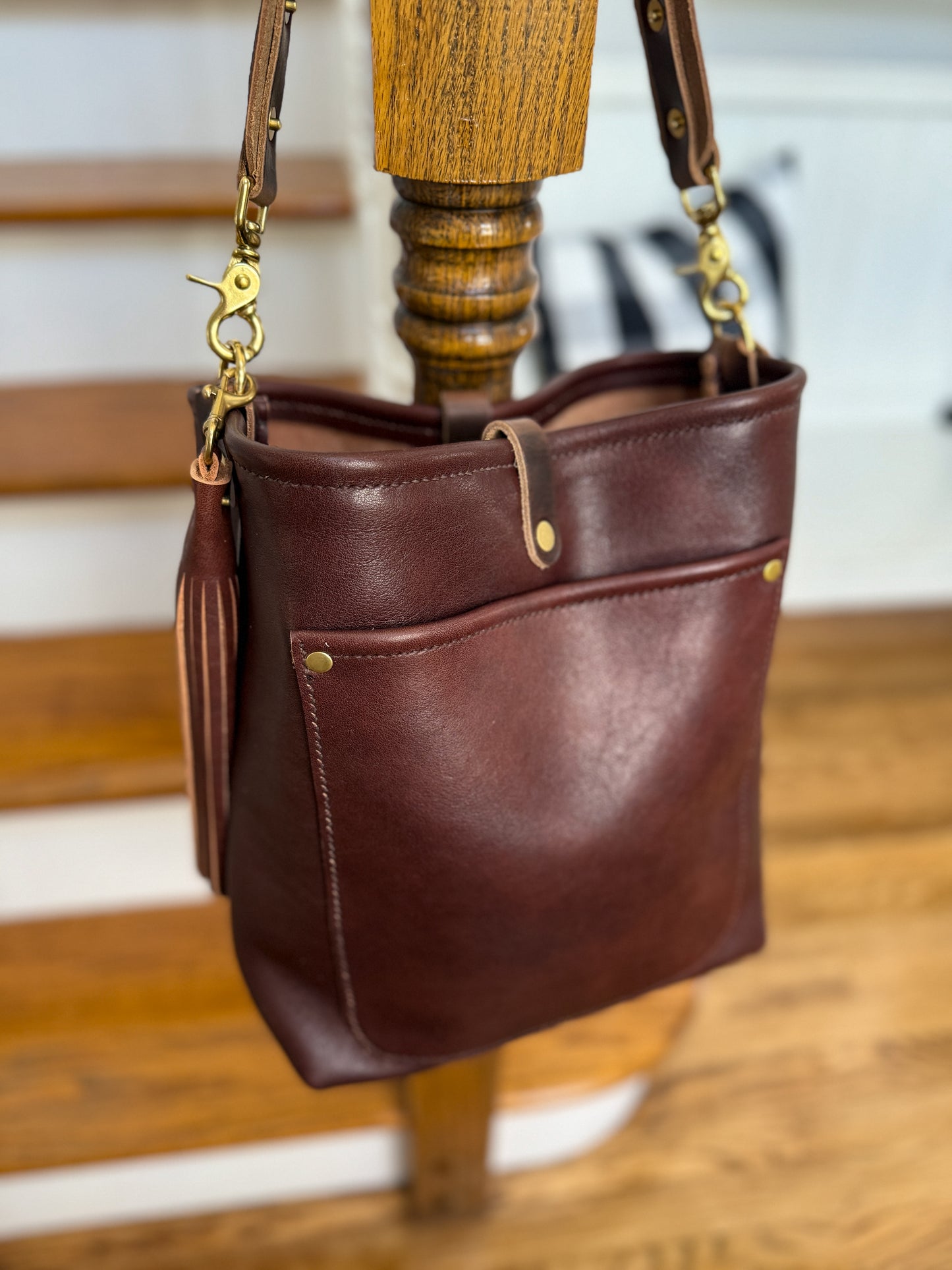Bennett Bucket in Luxe Horween