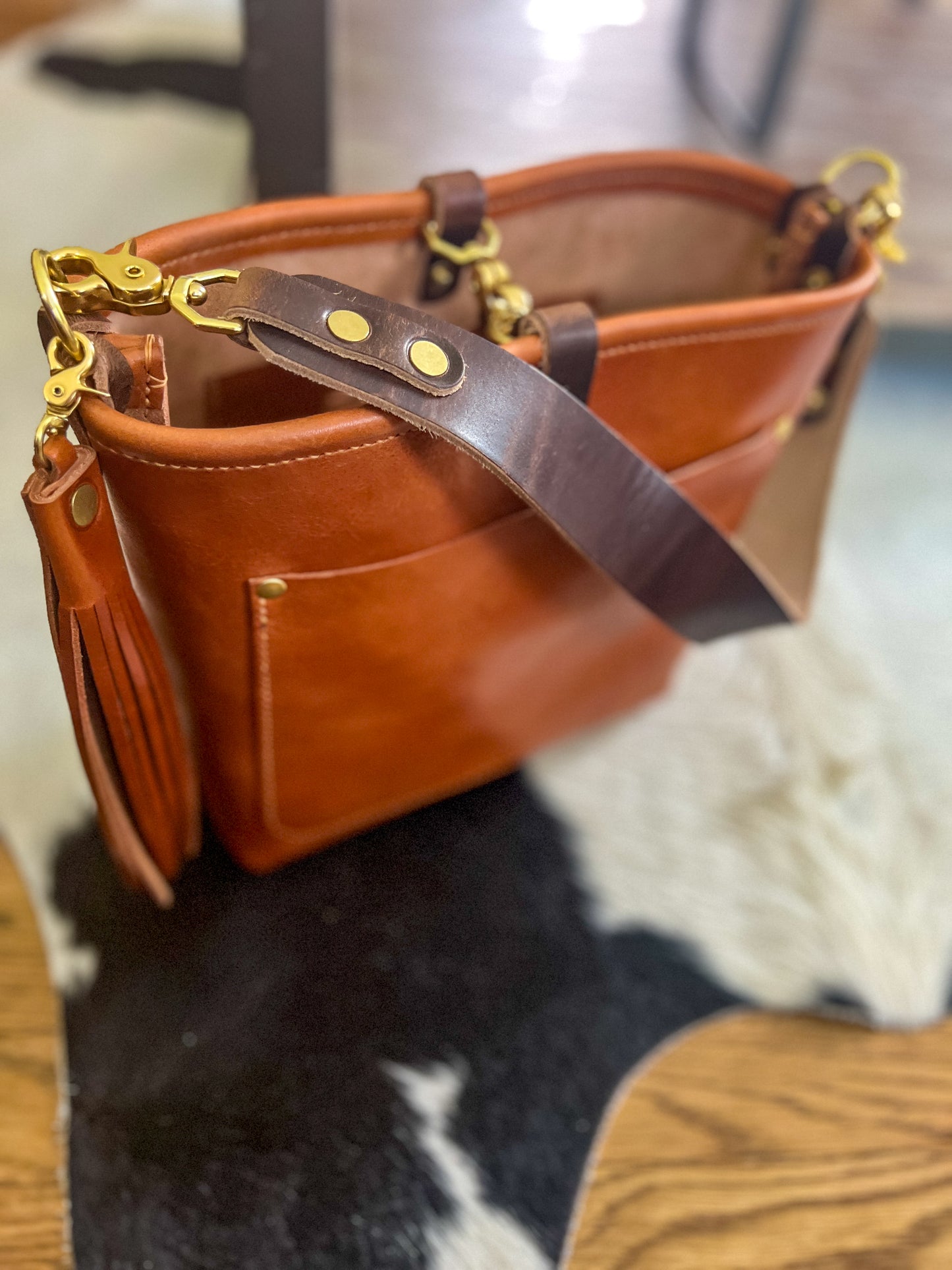 Bennett “shorty” Bucket in Toffee Veg Tan Leather