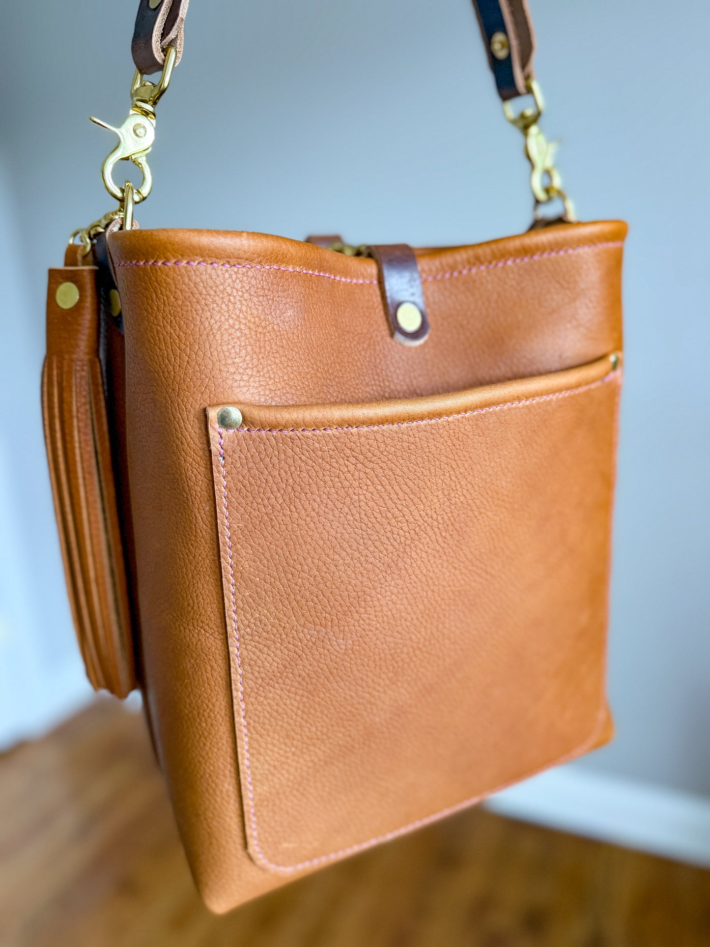Bennett Bucket in Coffee Kodiak