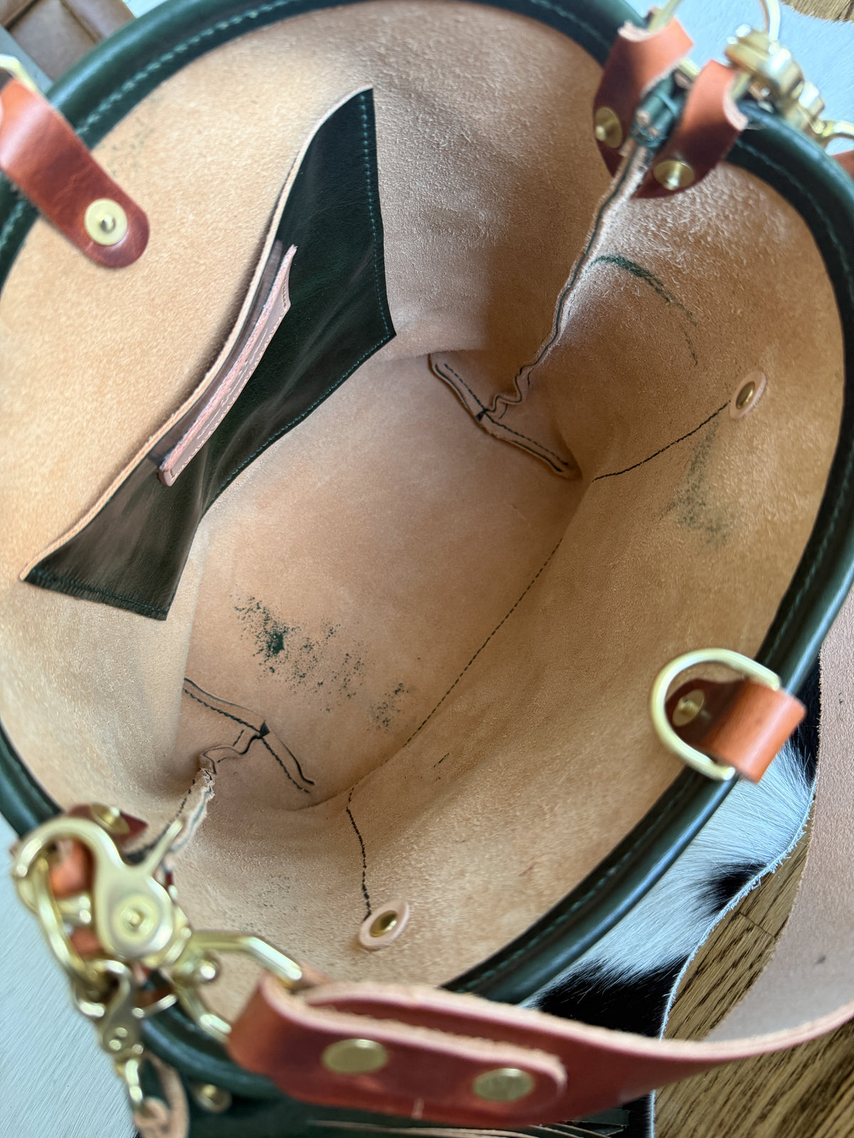 Bennett Bucket in Pine Cuoio Italian Leather