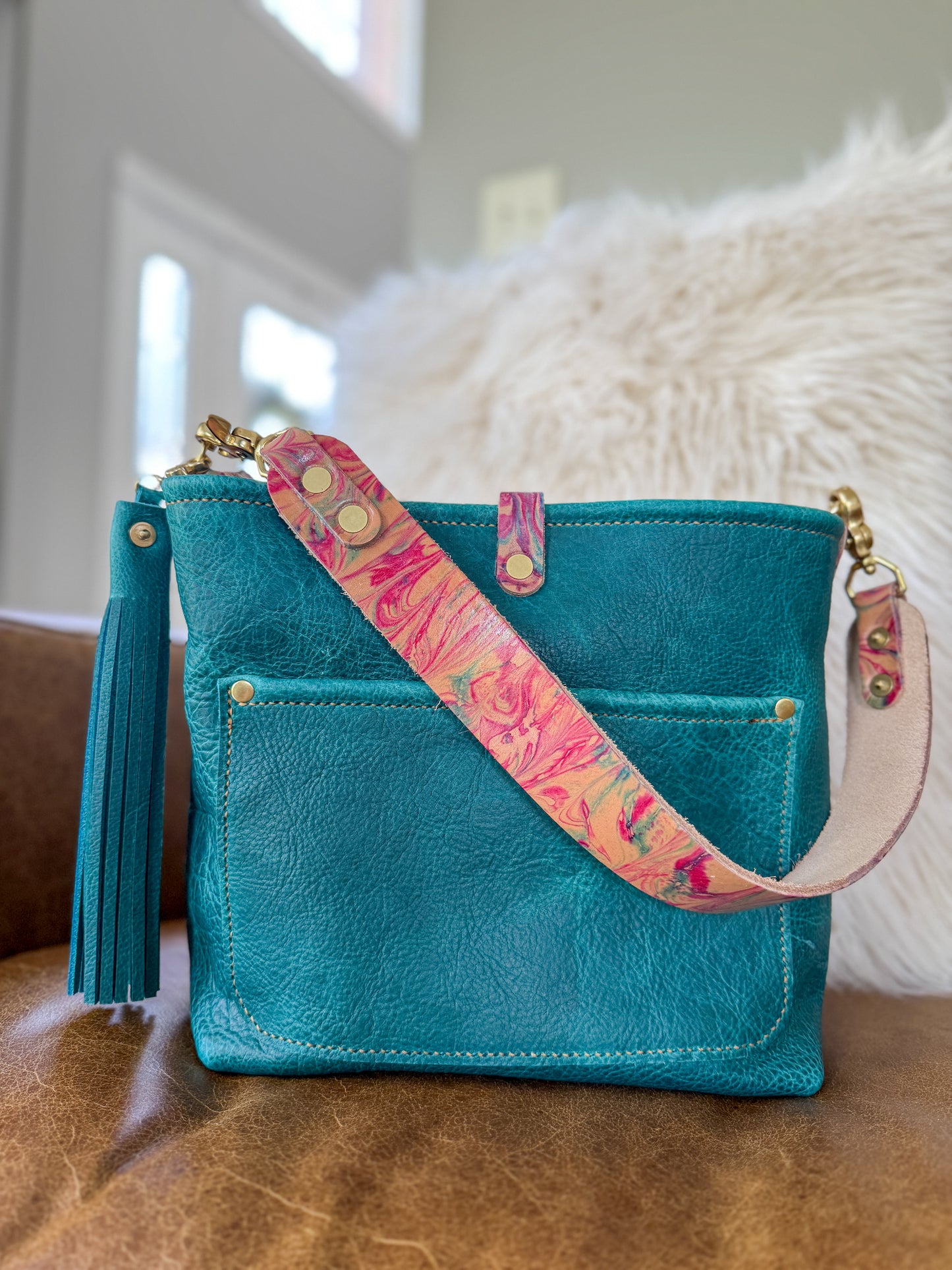 Bennett “shorty” Bucket in Blue Moon Bison w/Candy Strap