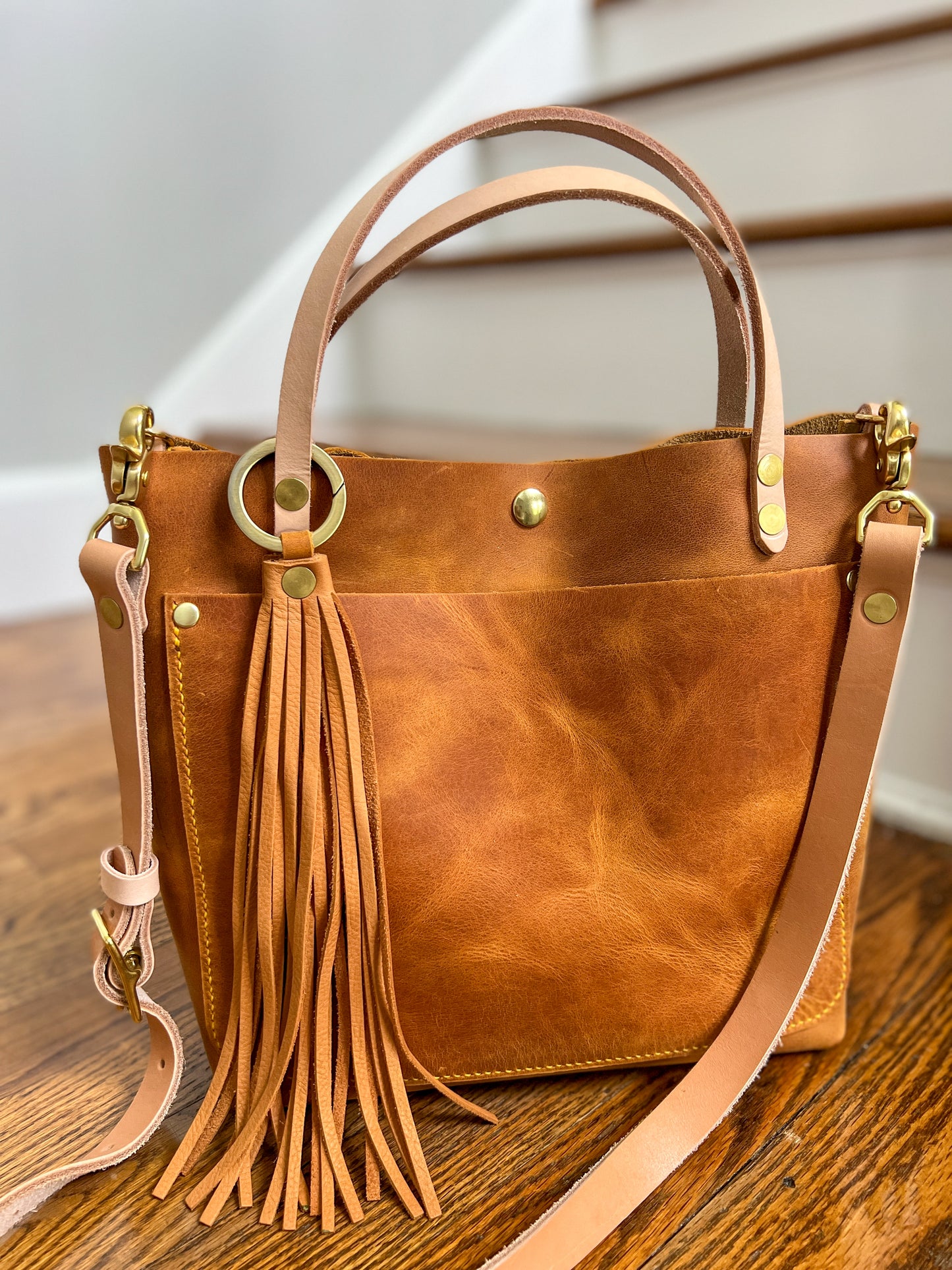 Brookie Medium Shoulder Tote in Sedona