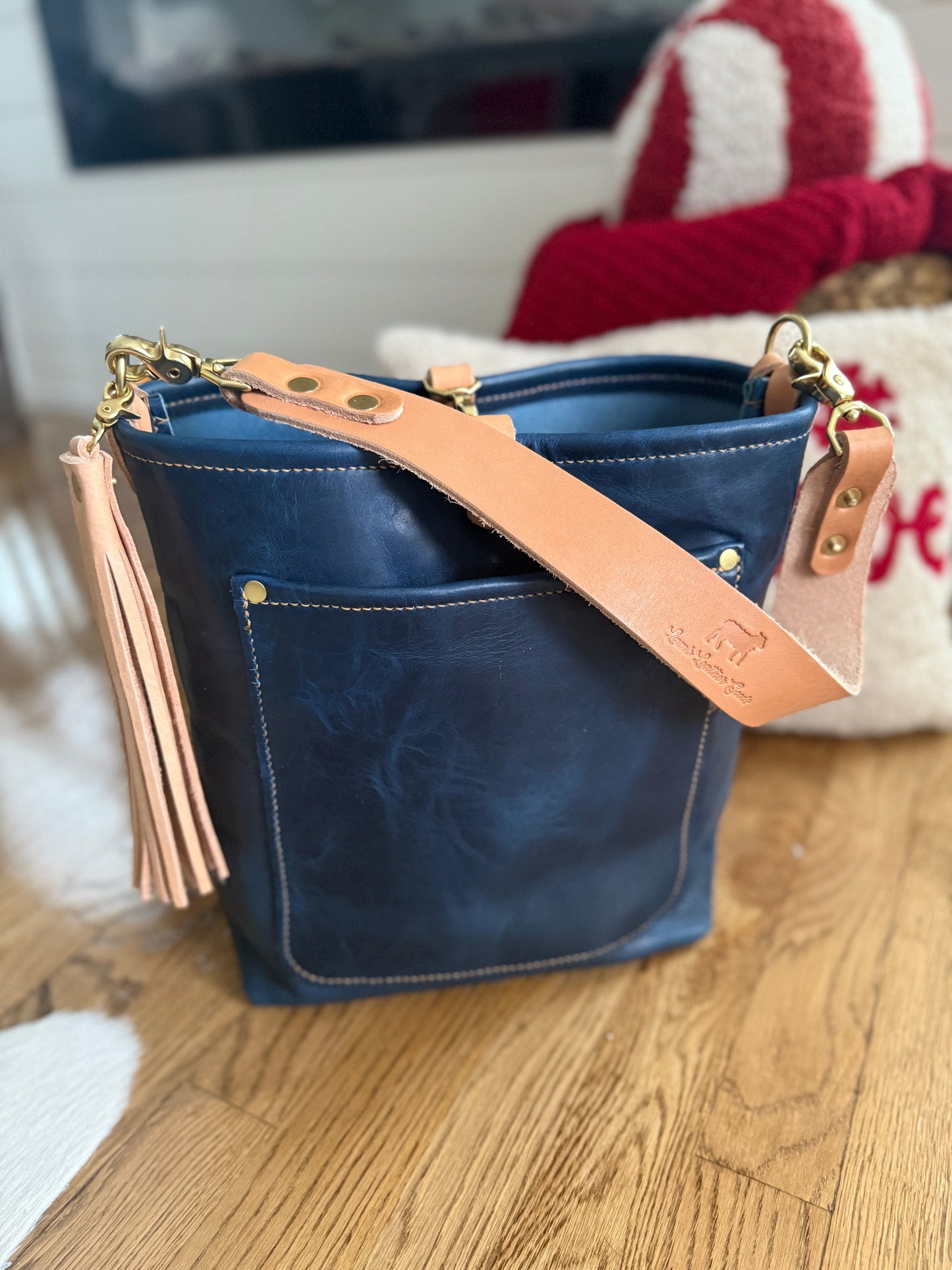 Bennett Bucket in Horween Cobalt Derby Veg Tan Leather