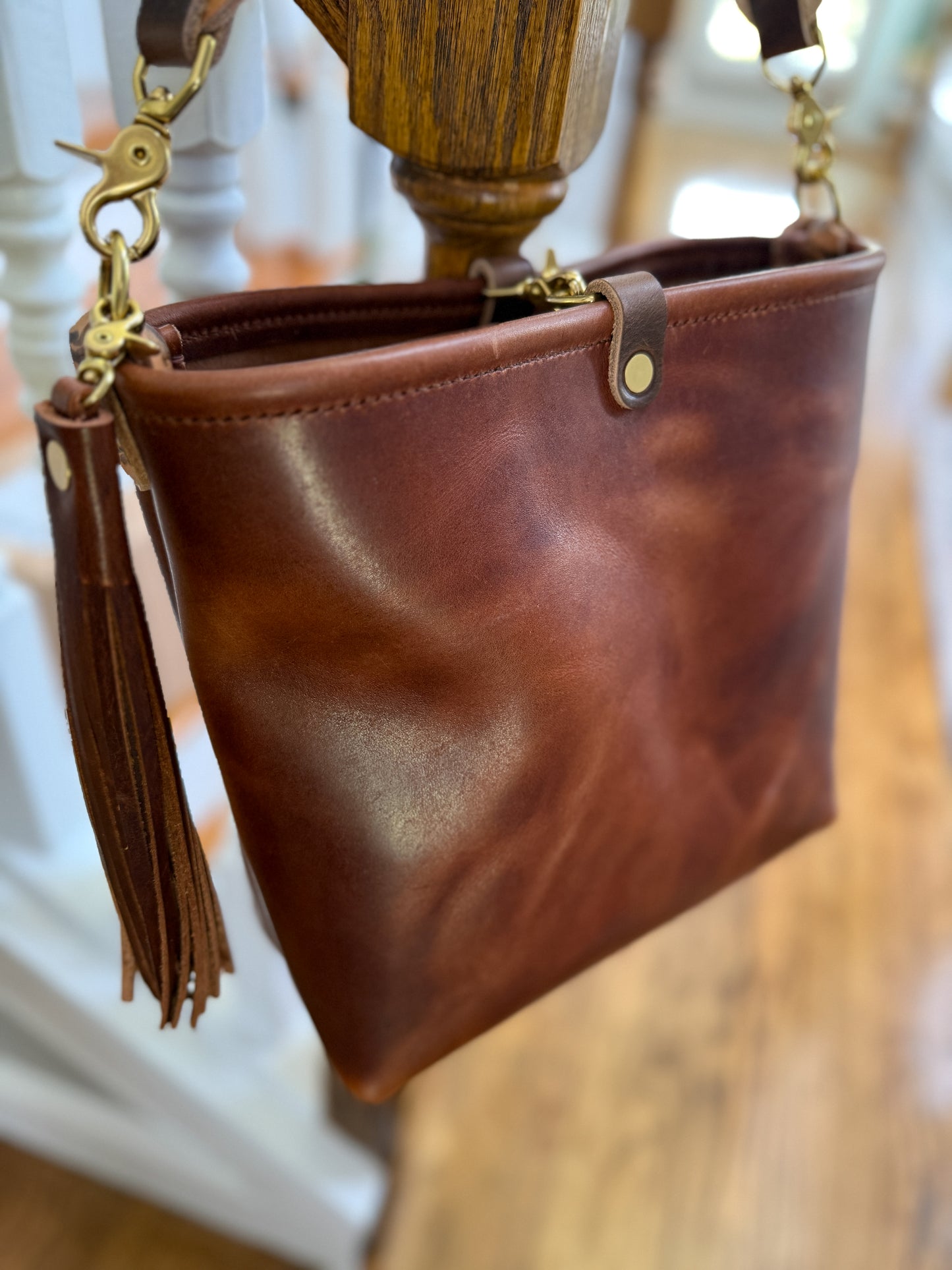 Hobo Bucket in Horween Brown Nut Dublin w/Candy Strap