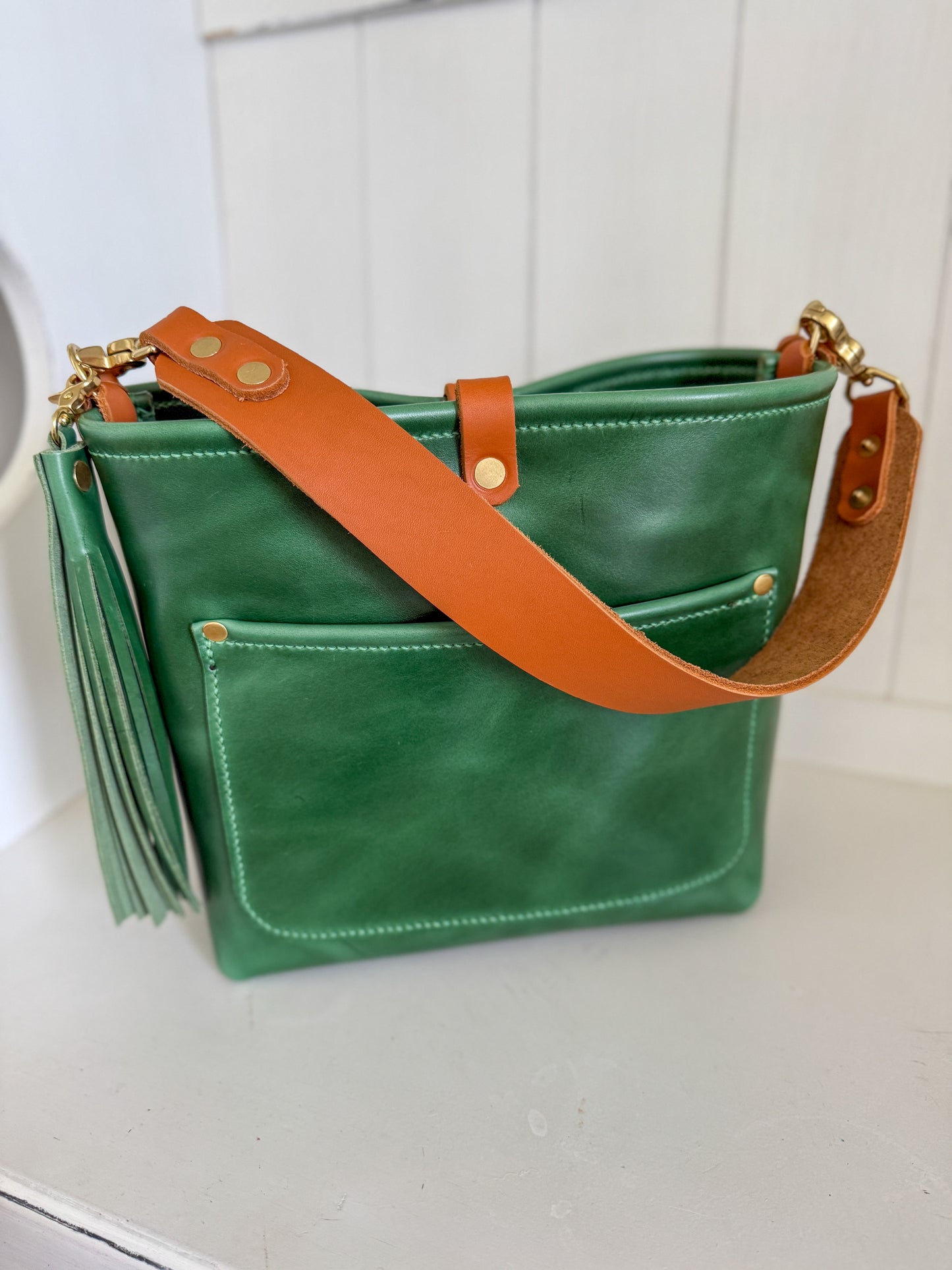 Bennett “shorty” Bucket in Shamrock Green Full Grain Leather