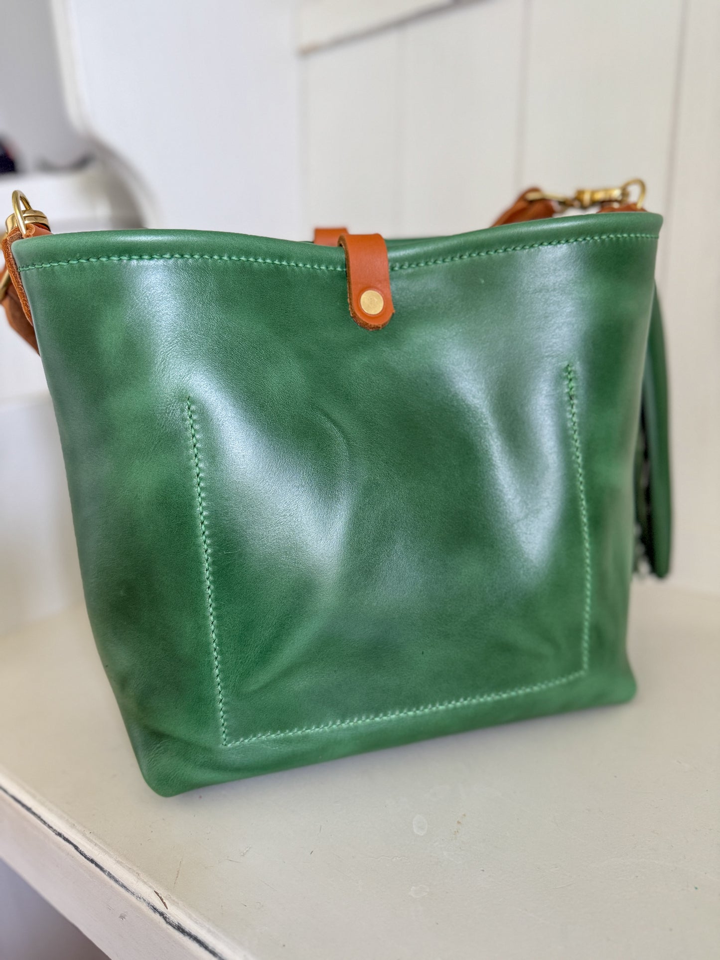 Bennett “shorty” Bucket in Shamrock Green Full Grain Leather