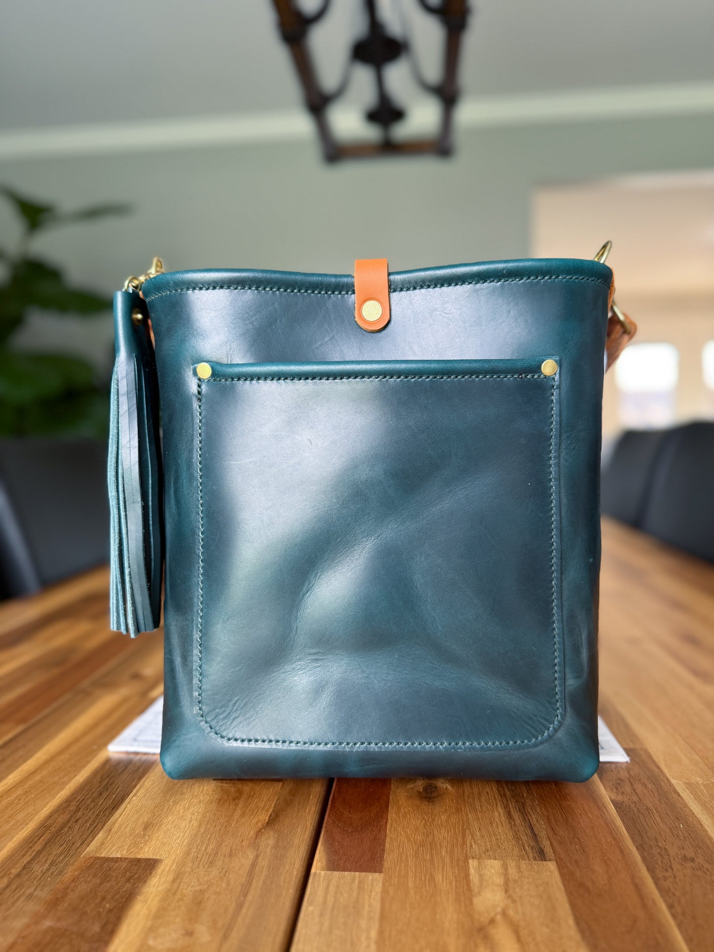 Bennett Bucket in Horween Marine Blue