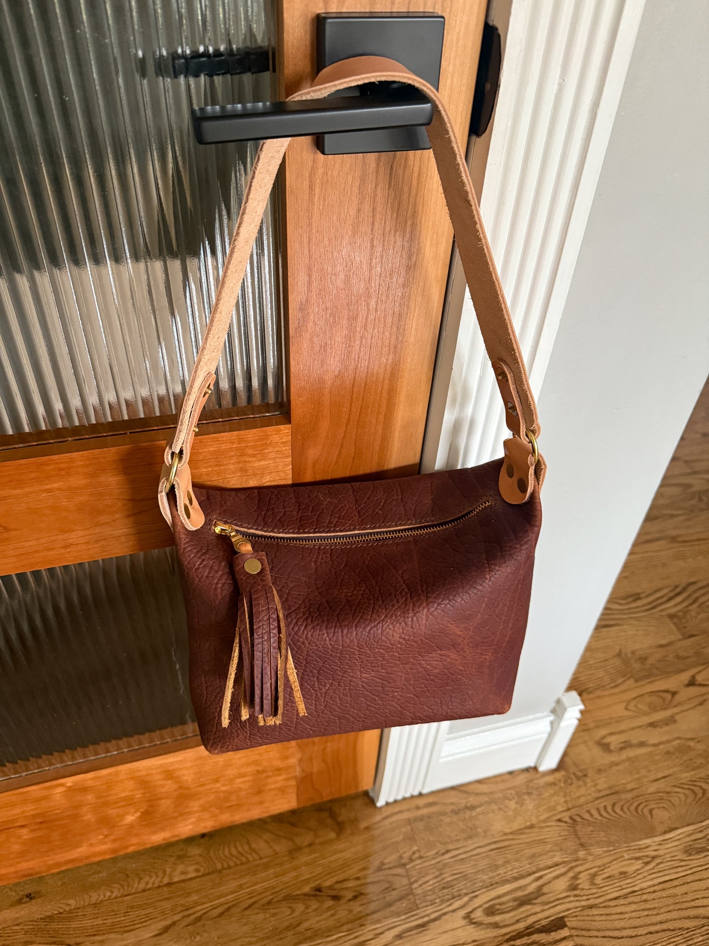 NEW Heidi Hobo Sling in Maple Cherry Shrunken Bison