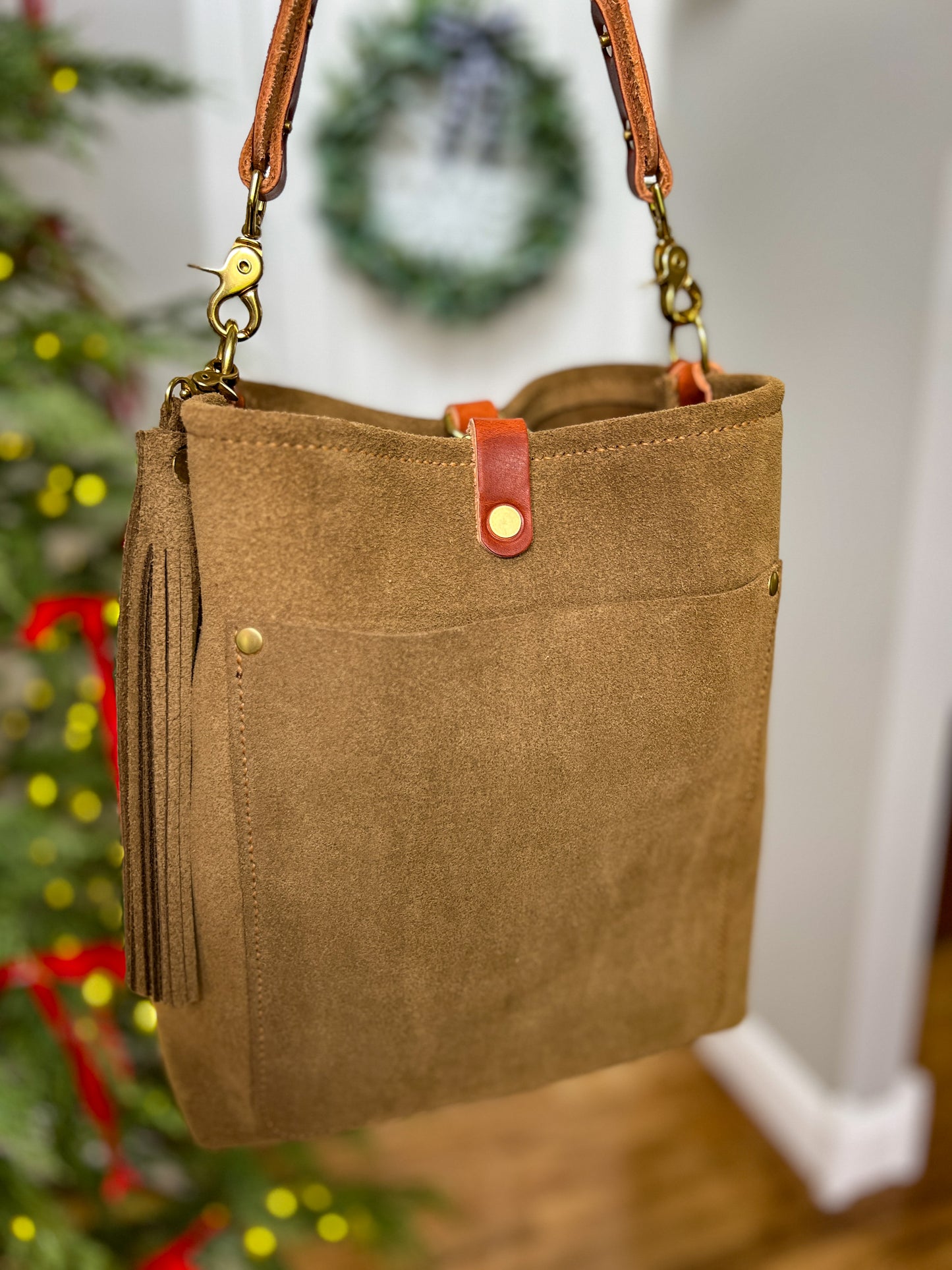 Bennett Bucket in Moss Suede Leather