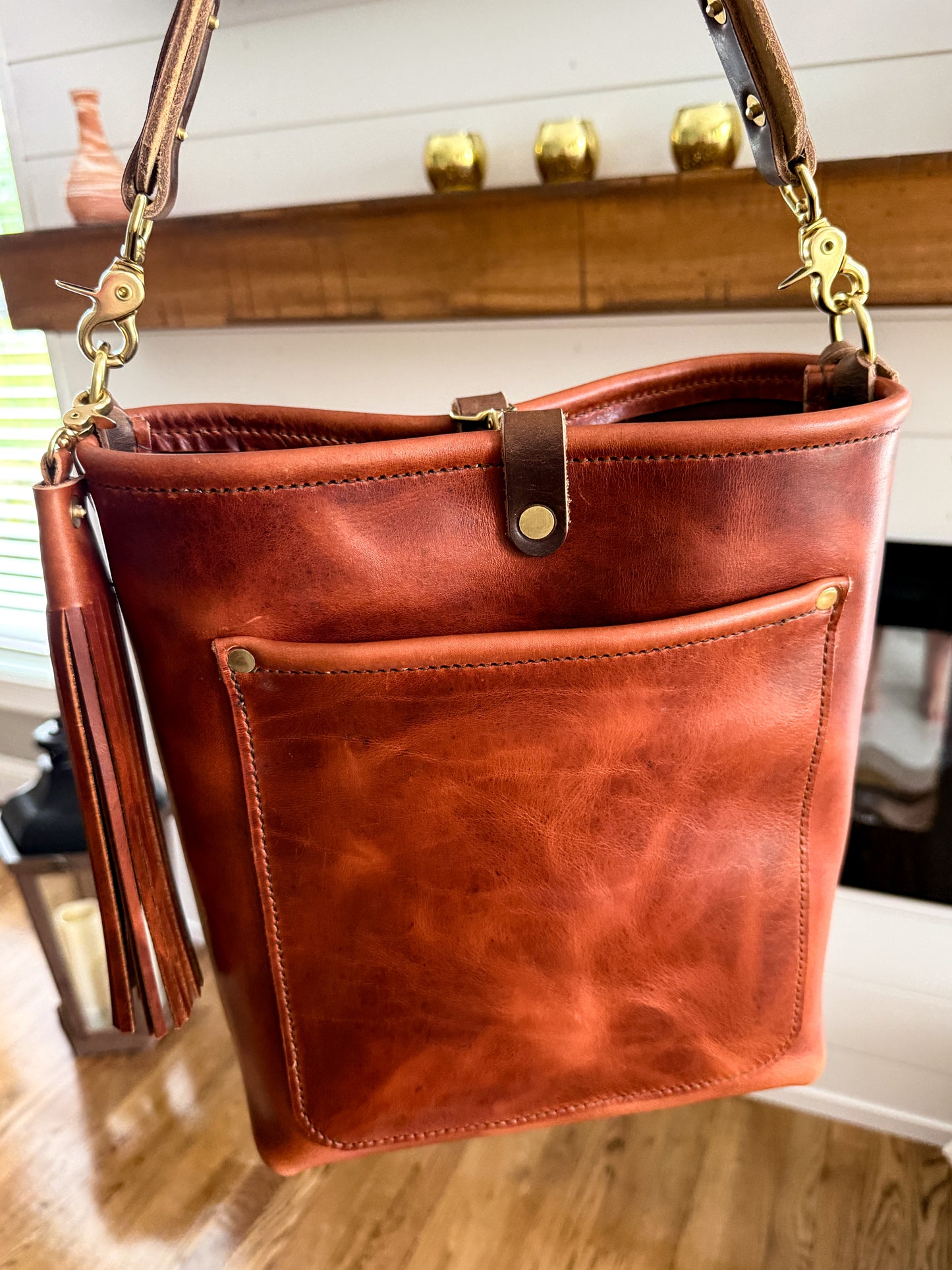 Bennett Bucket in Horween English Tan Derby