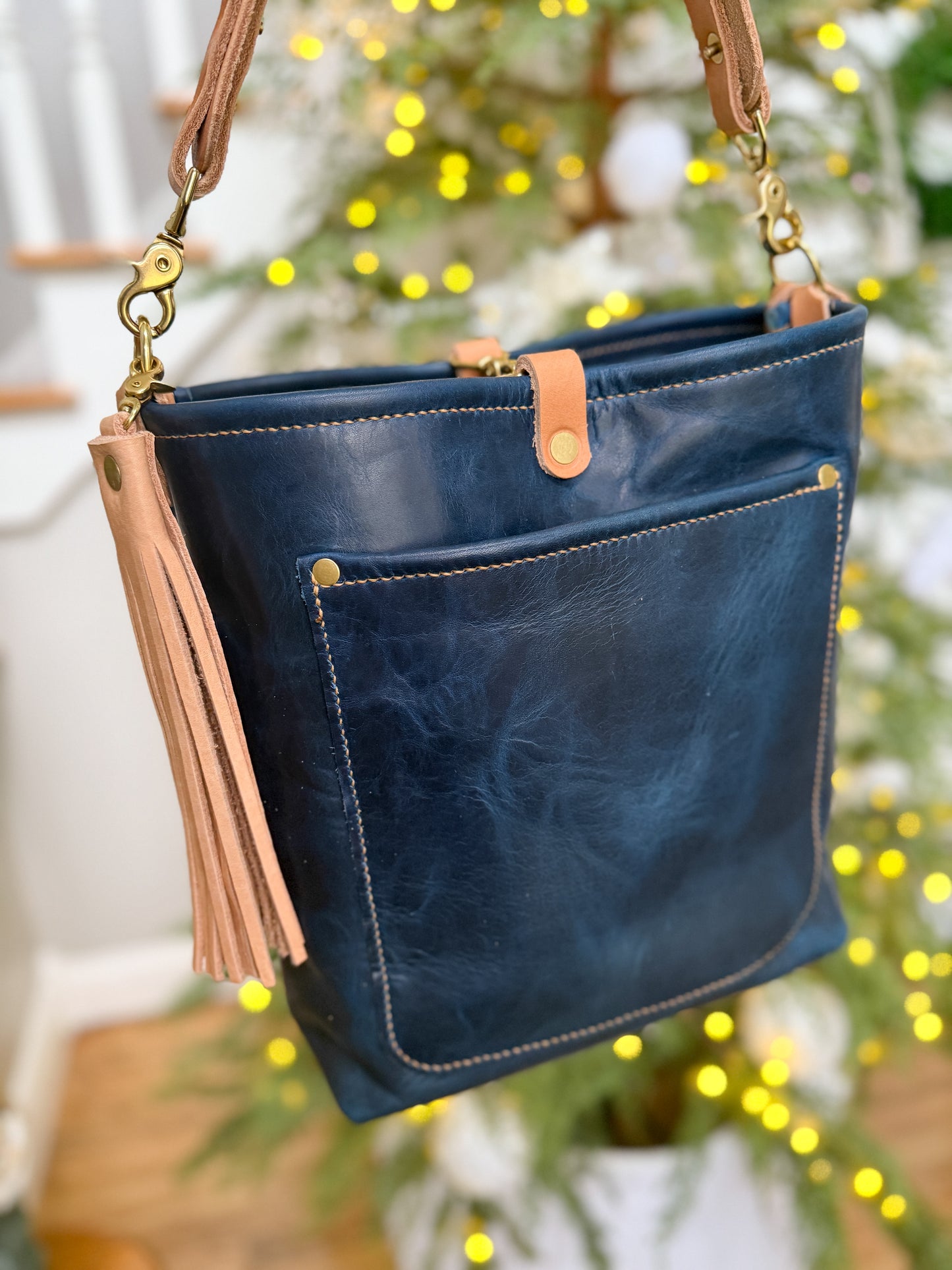 Bennett Bucket in Horween Cobalt Derby Veg Tan Leather