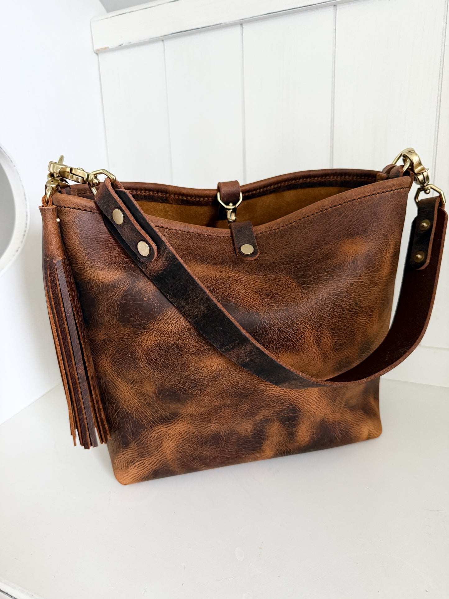 Hobo Bucket in Old Soul Full Grain Leather