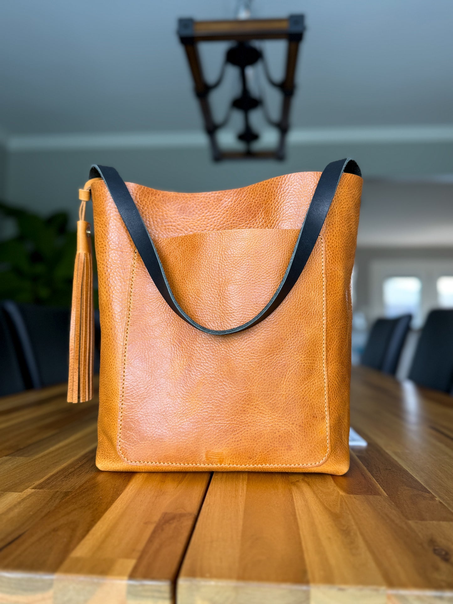 Bennett Bucket in Italian Honey Saffron Vegetable Tanned Leather