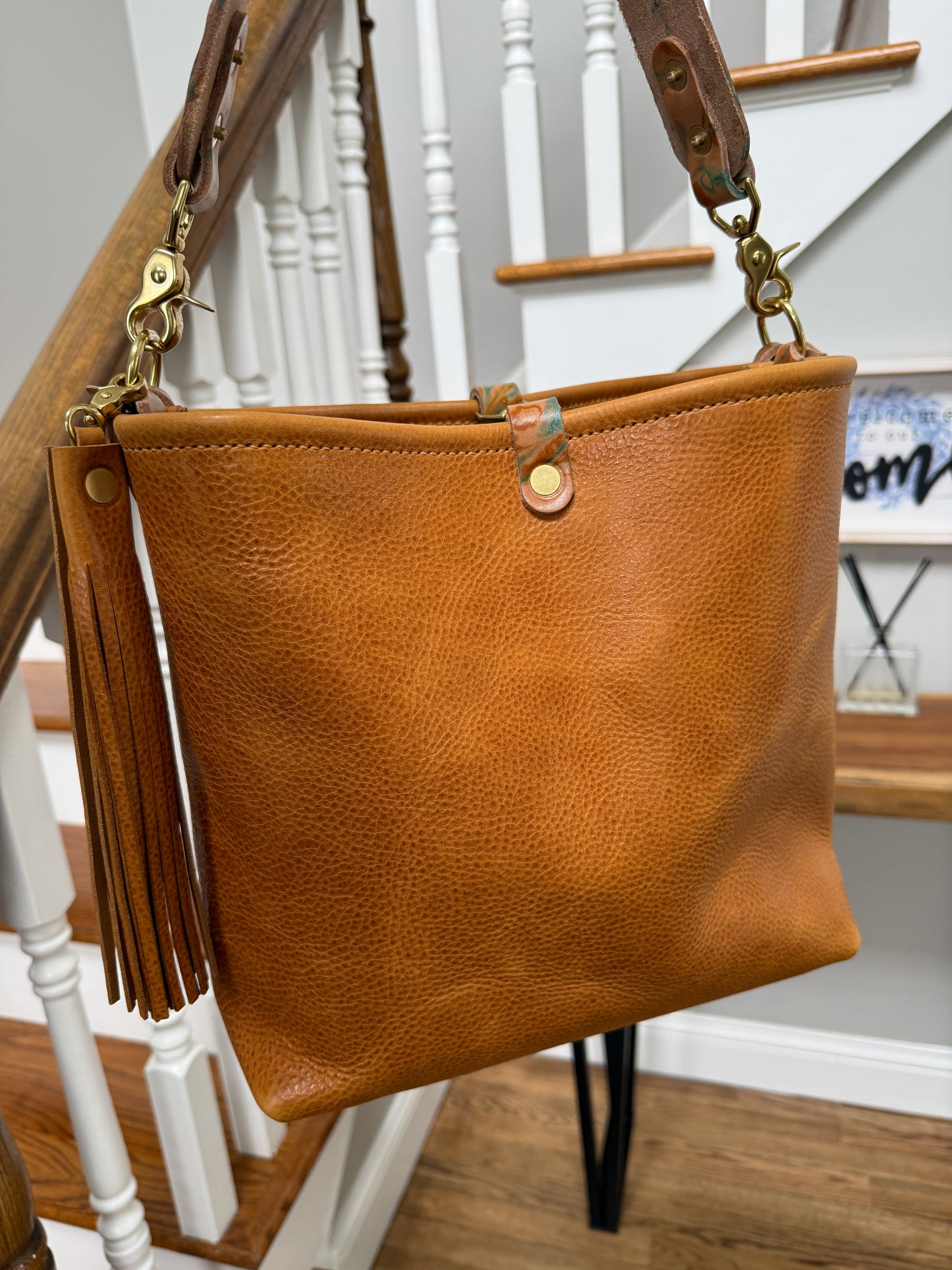 Hobo Bucket in Italian Honey Saffron Vegetable Tan w/Candy Strap