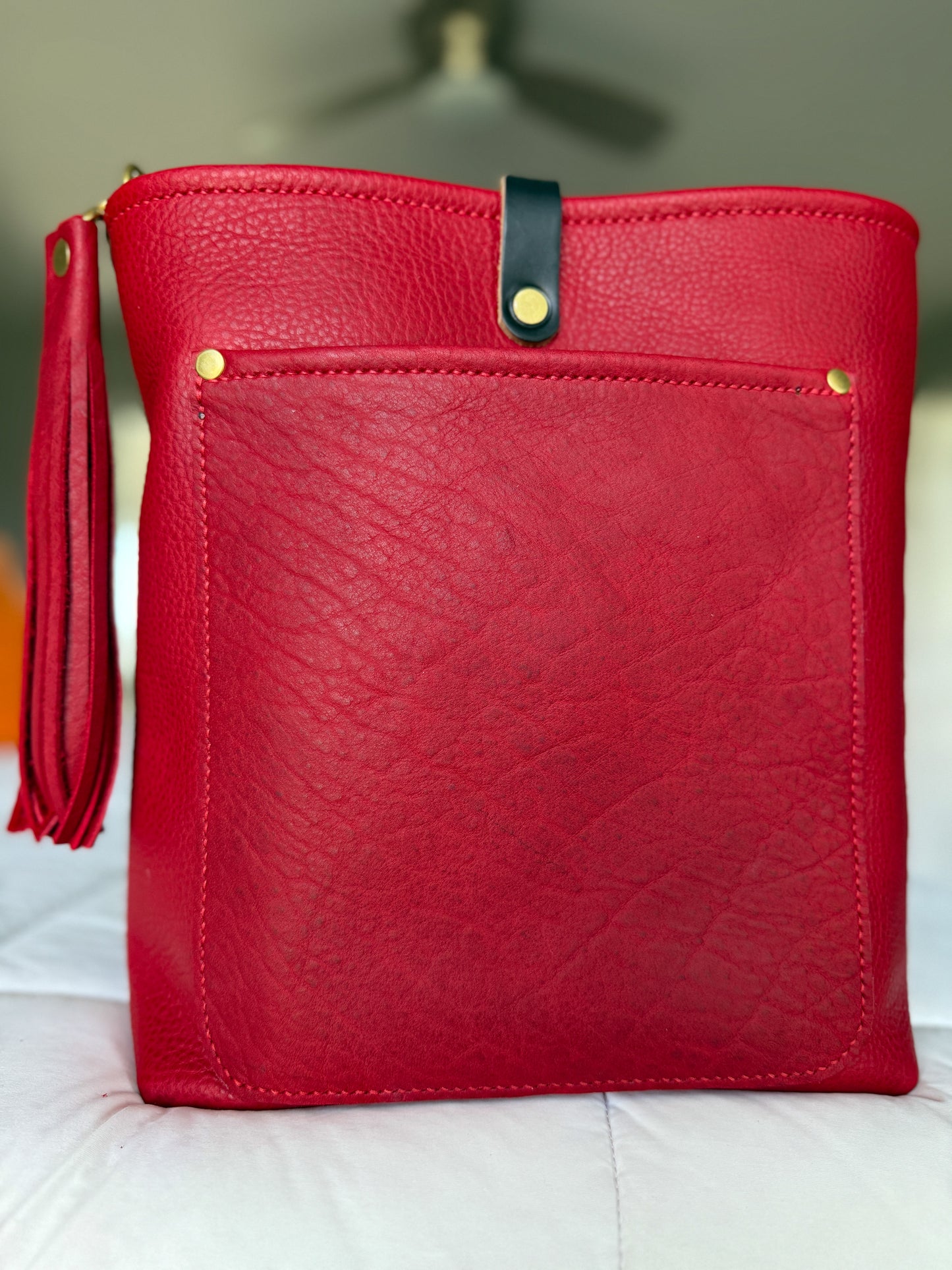 Bennett Bucket in Full Grain Red Bison