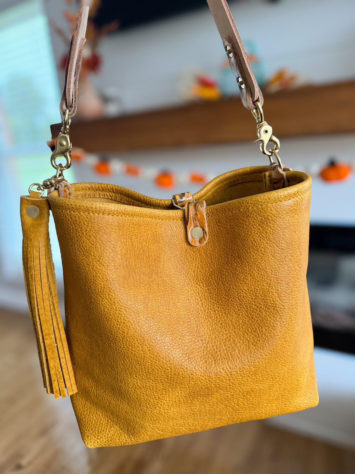 Hobo Bucket in Goldenrod Full Grain Bison w/Candy Strap