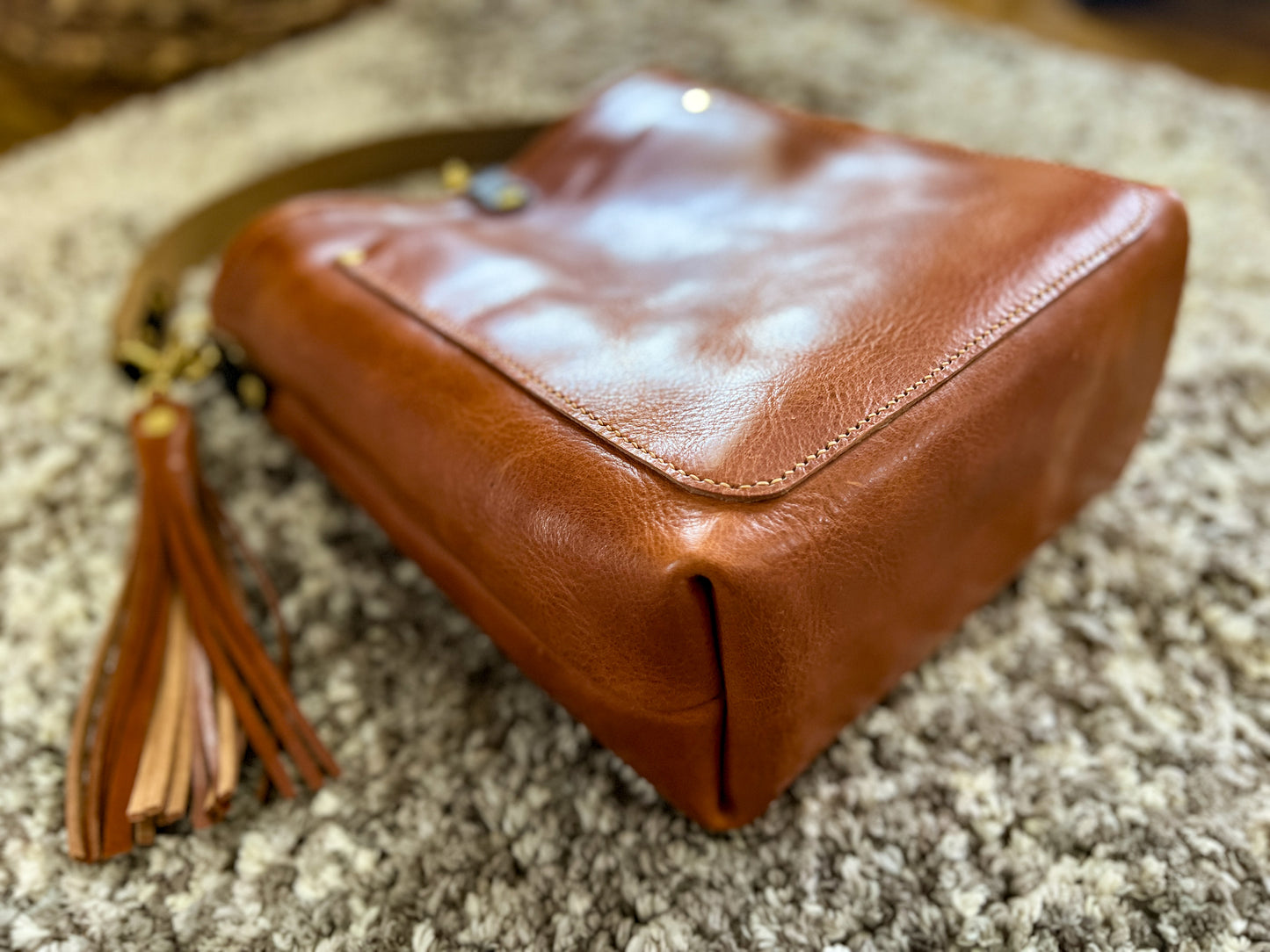 Bennett Bucket in Full Grain Toffee Vegetable Tanned Leather