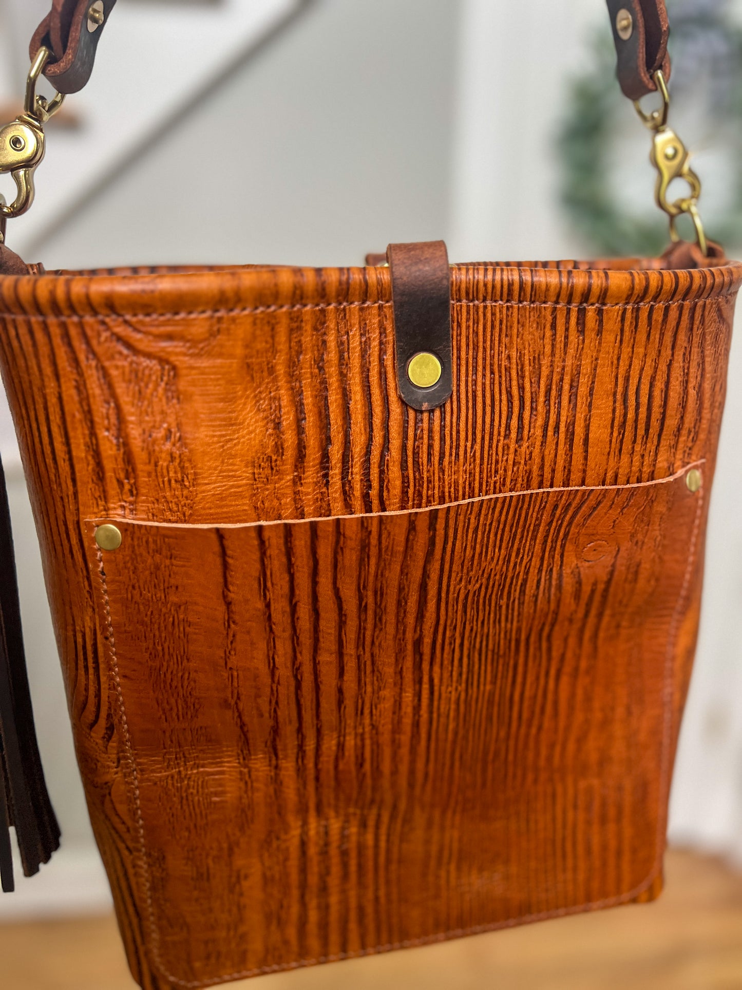 Bennett Bucket in Wooden Vachetta Leather