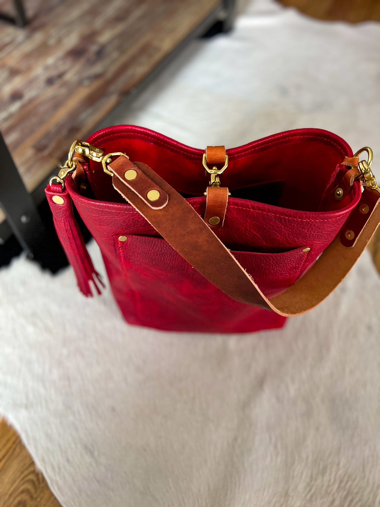 Bennett Bucket in Full Grain Cranberry Leather