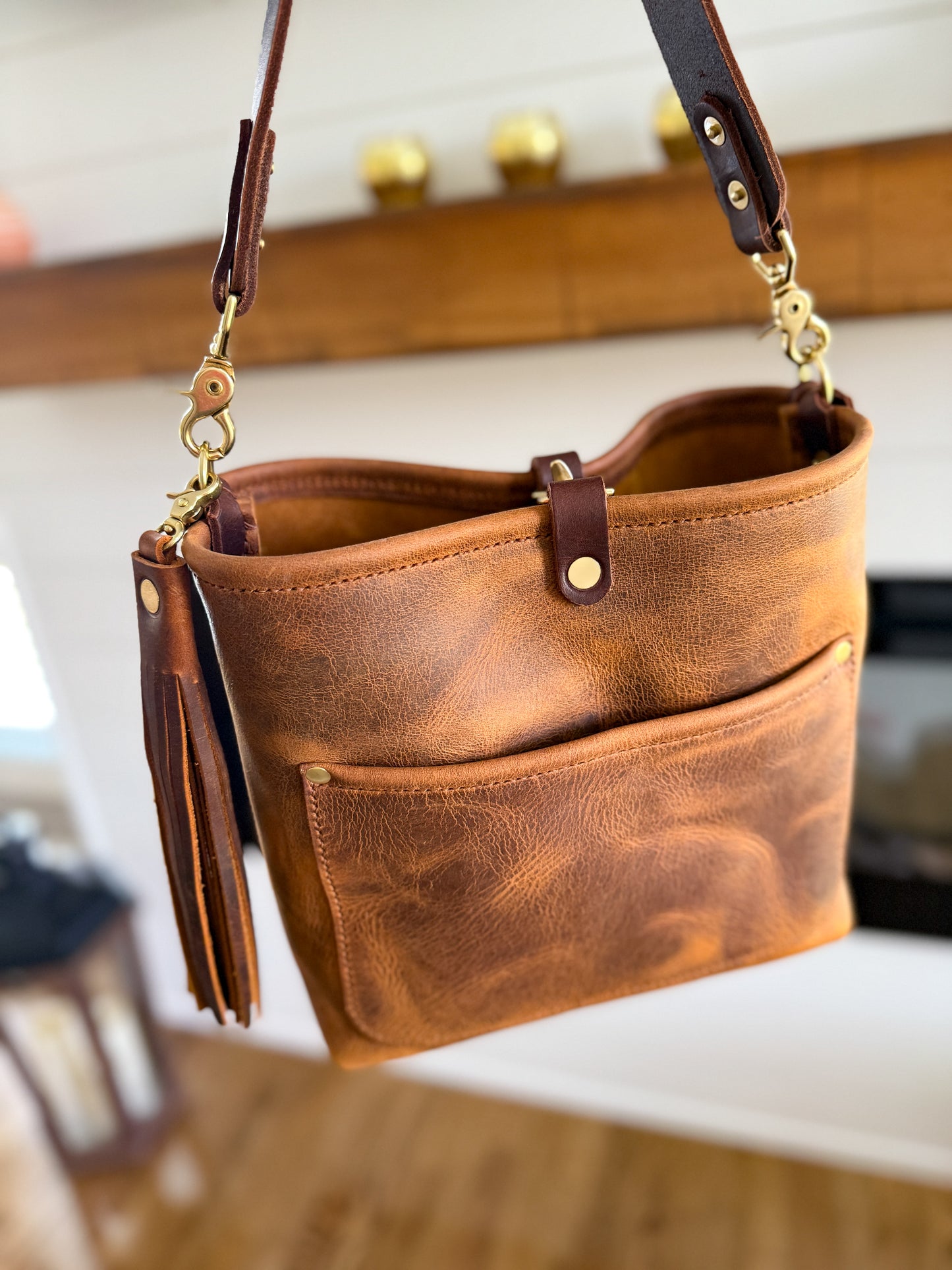 Bennett “shorty” Bucket in Old Soul Full Grain Leather