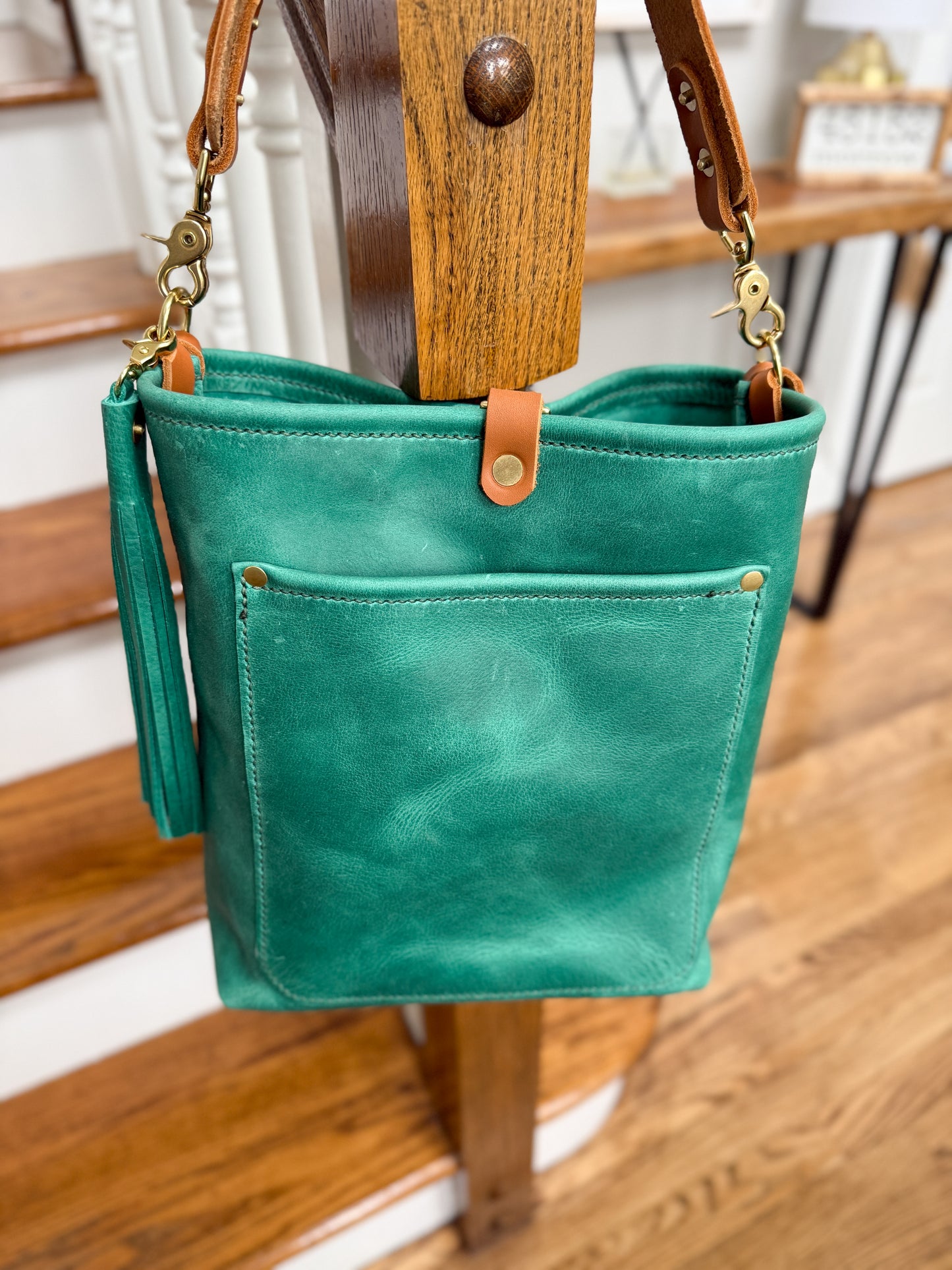 Bennett Bucket in Teal Full Grain Leather