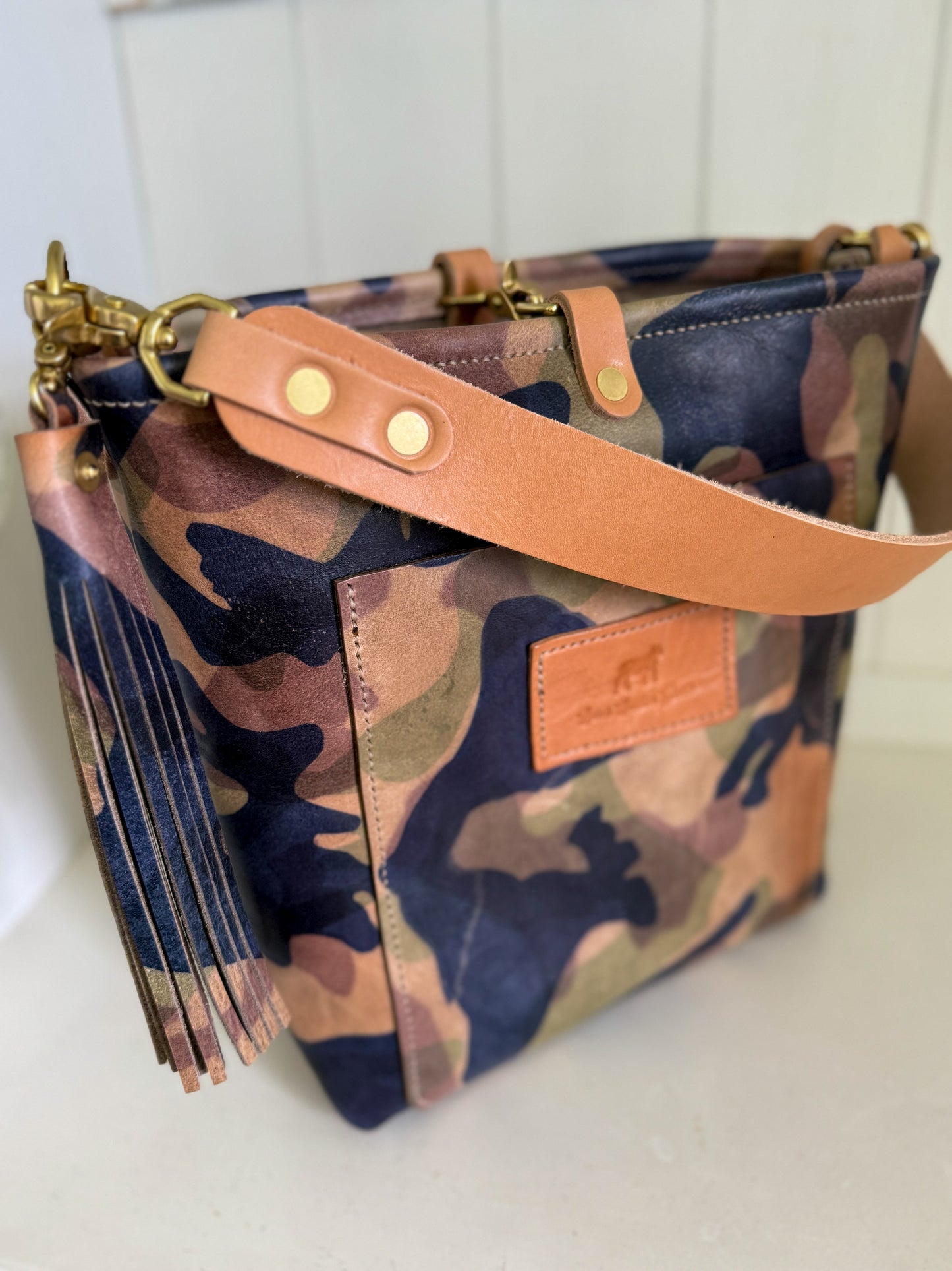 Bennett Bucket in Full Grain Camo Vegetable Tanned Leather