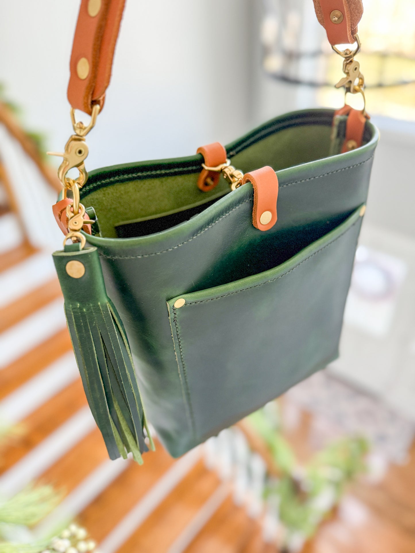 Bennett Bucket in Emerald Horween Puttman Leather