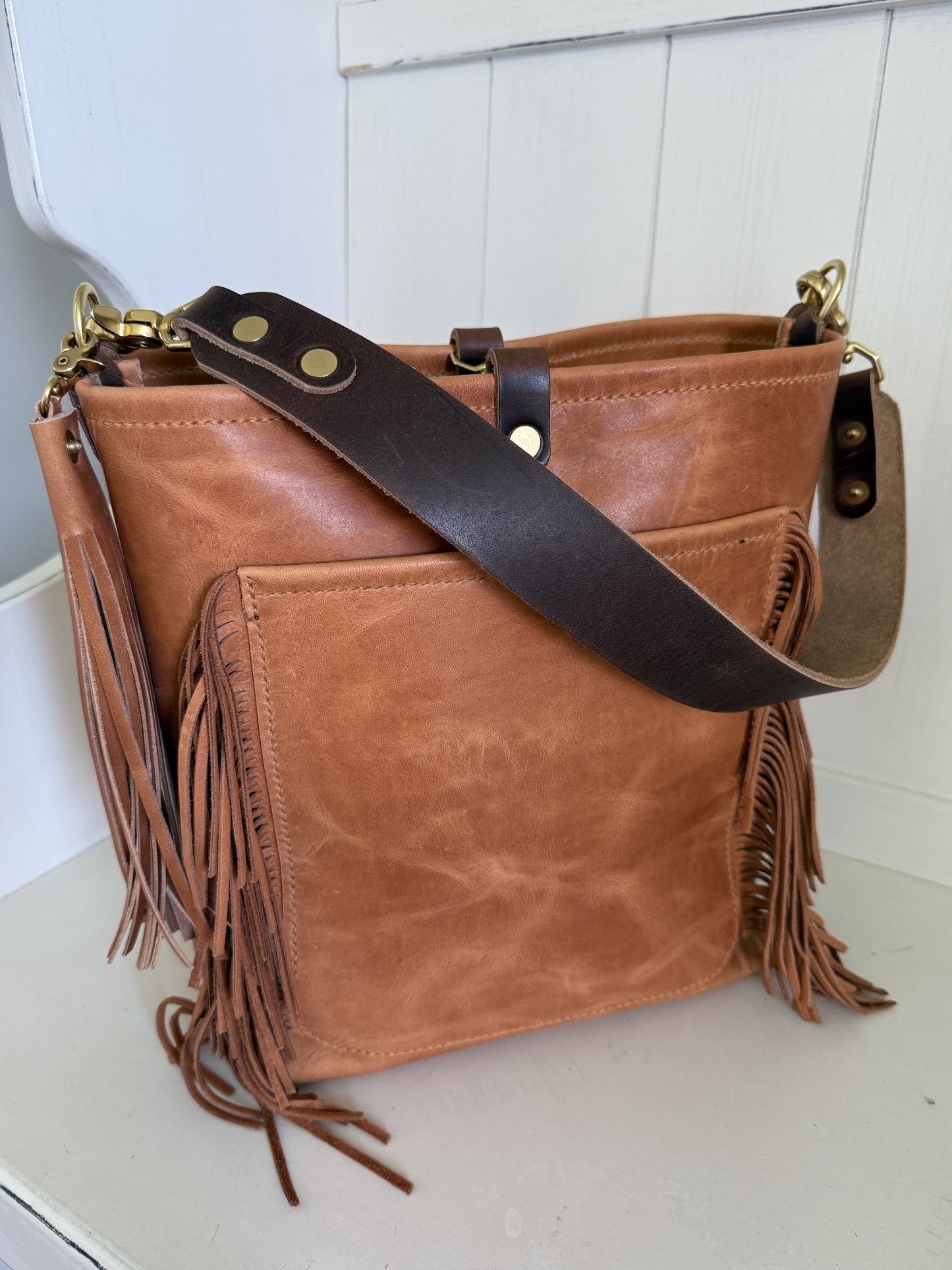 Western Bennett Bucket in Horween Natural Derby w/fringe