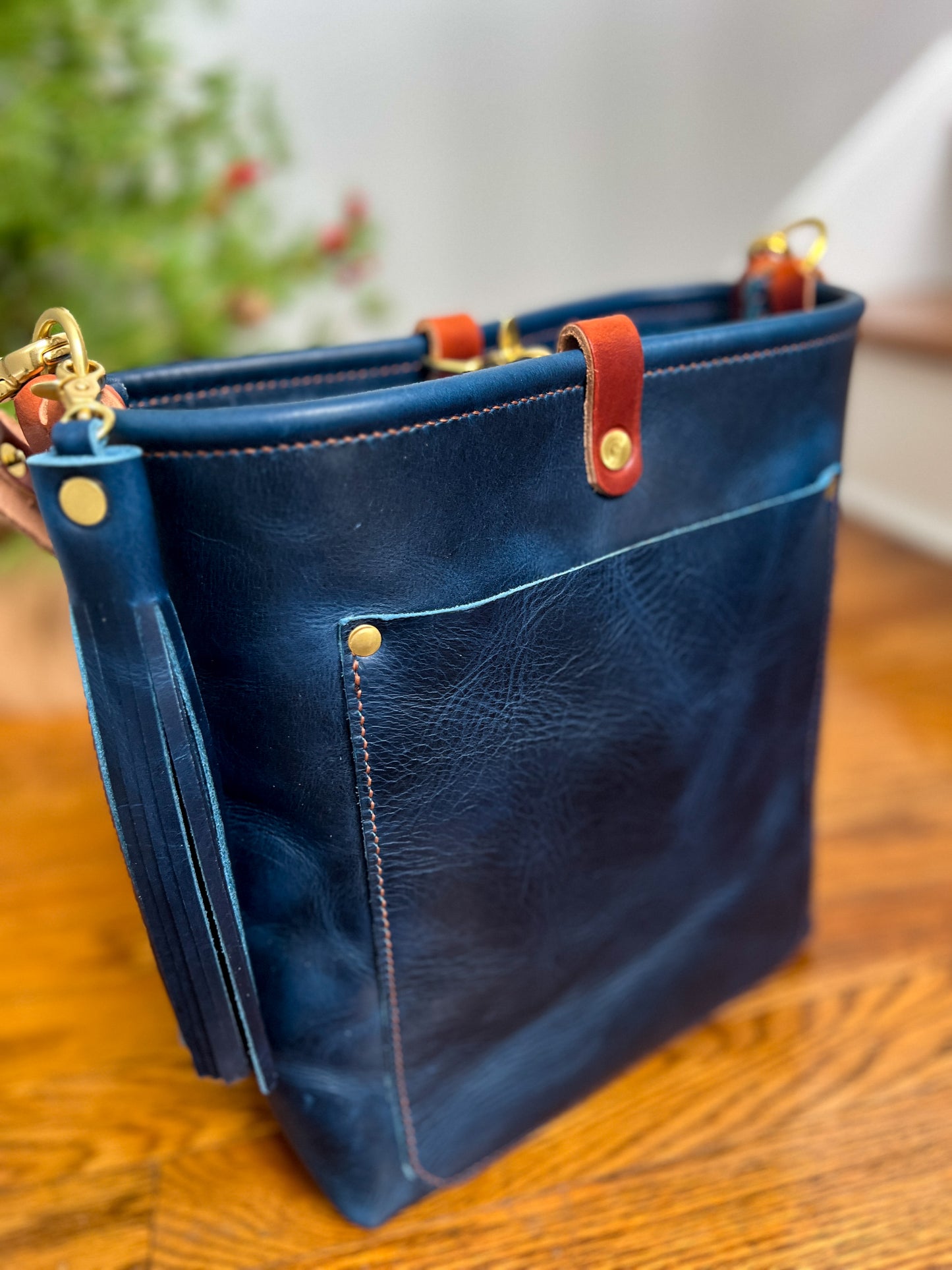 Bennett Bucket in Horween Cobalt Derby Veg Tan Leather