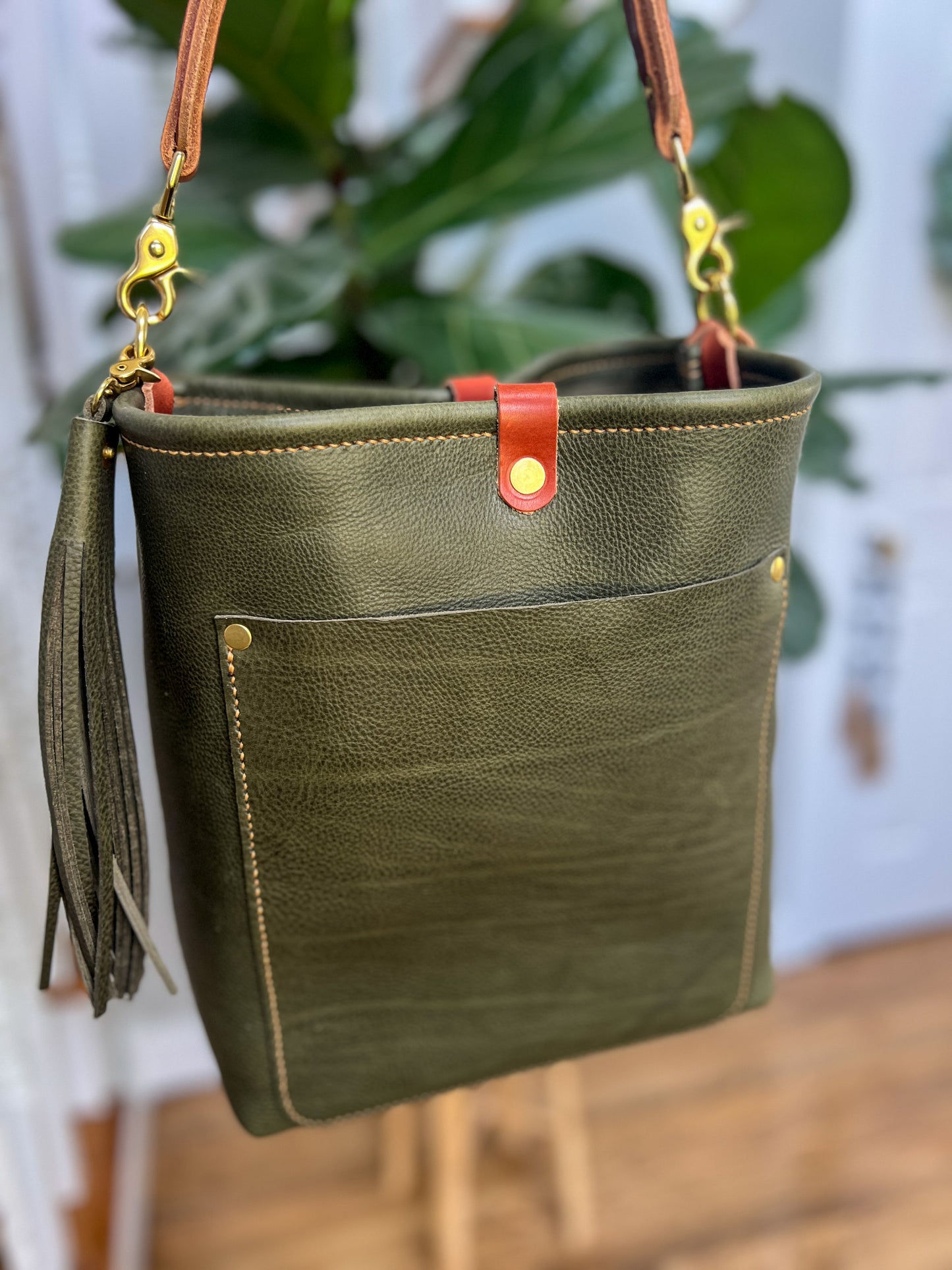 Bennett Bucket in Italian Olive Vachetta Leather