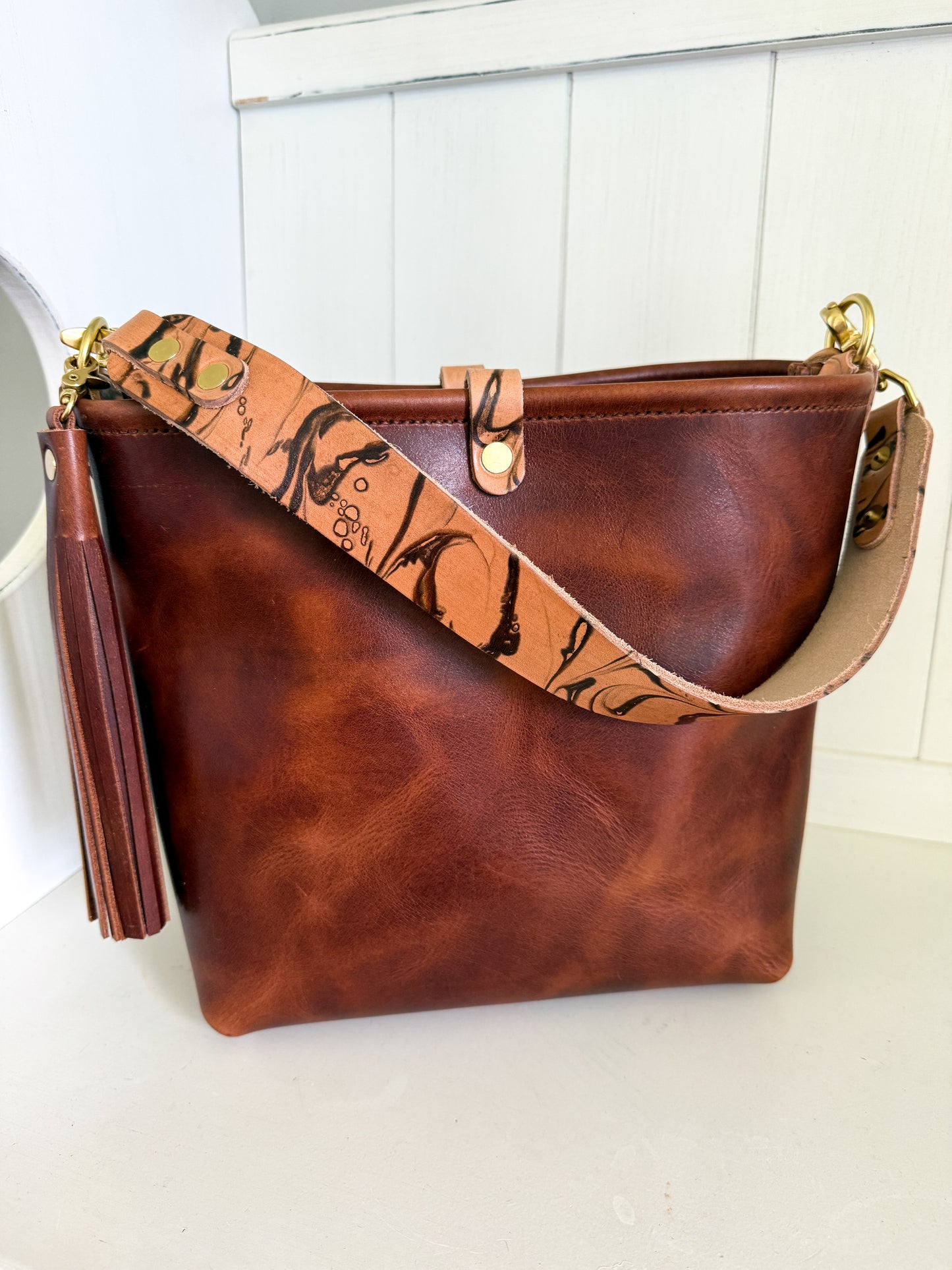 Hobo Bucket in Horween Brown Nut Dublin w/Candy Strap