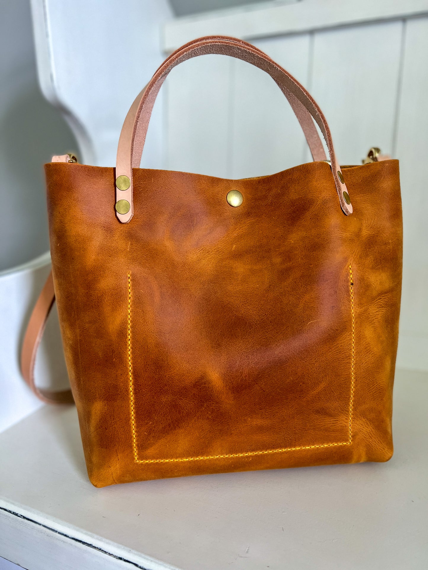 Brookie Medium Shoulder Tote in Sedona