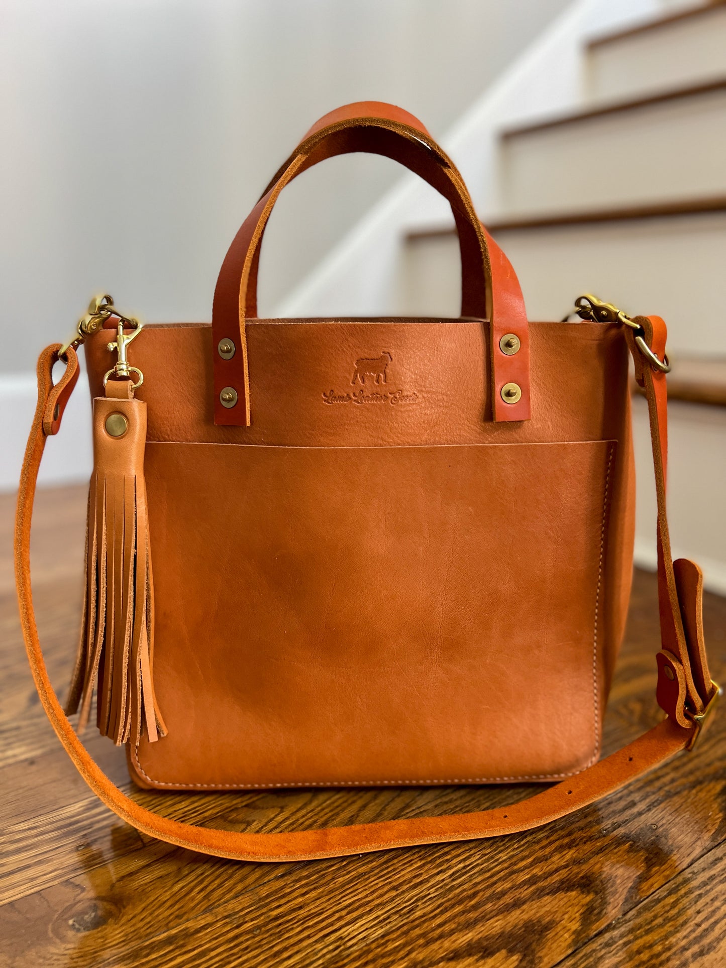 Medium Brookie Tote in Premium Saddle