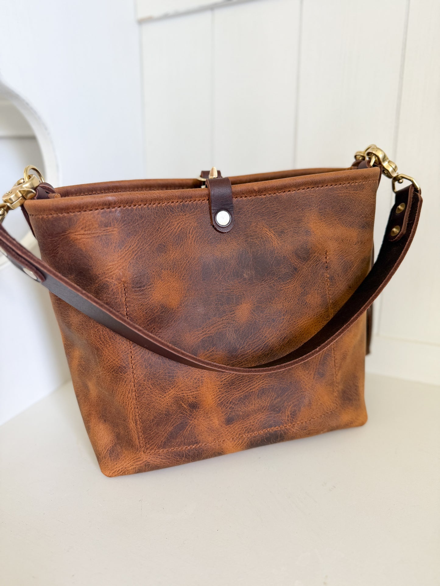 Bennett “shorty” Bucket in Old Soul Full Grain Leather