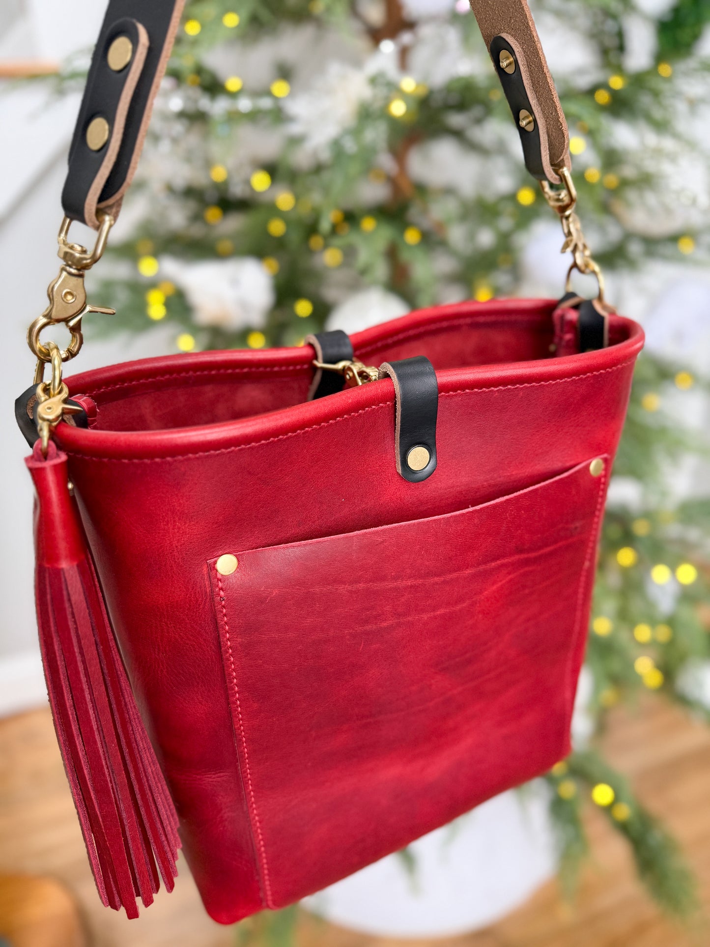 Bennett Bucket in Red Persian Horween Cypress Leather