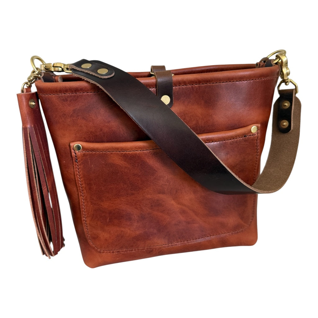 Bennett “shorty” Bucket in Horween English Tan