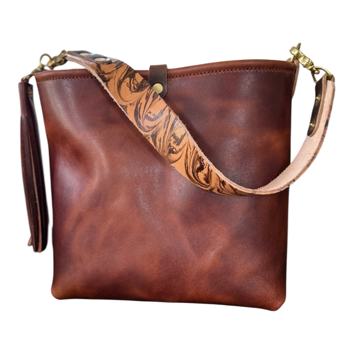Hobo Bucket in Horween Brown Nut Dublin w/Candy Strap