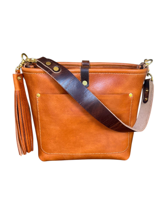 Bennett “shorty” Bucket in Toffee Veg Tan Leather
