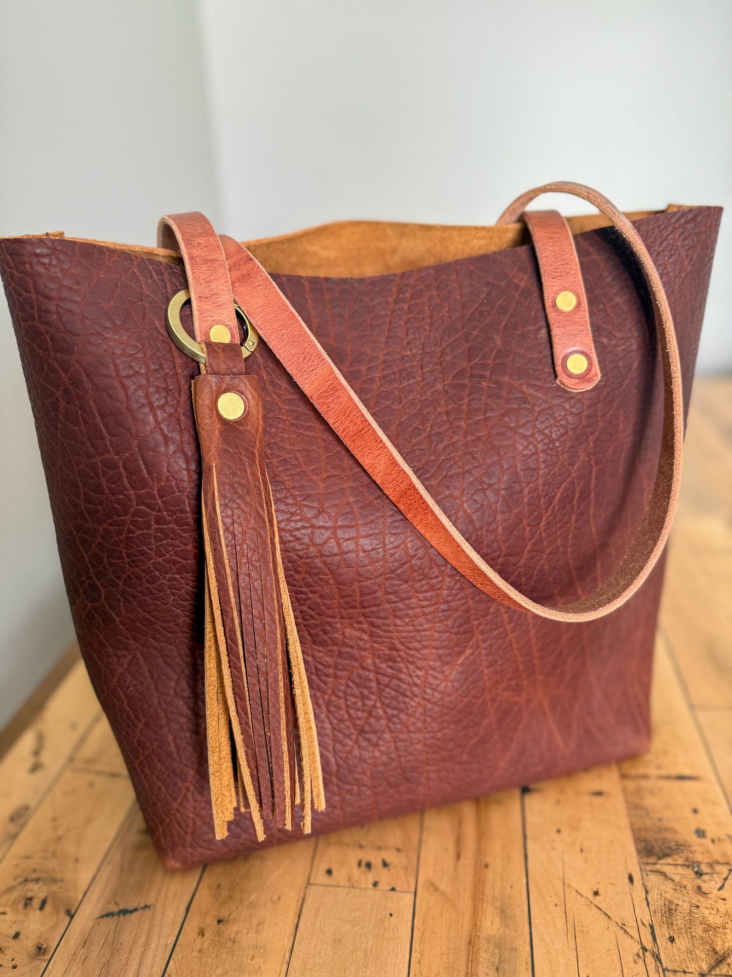 Classic Tote in Cherry Mahogany Full Grain Bison