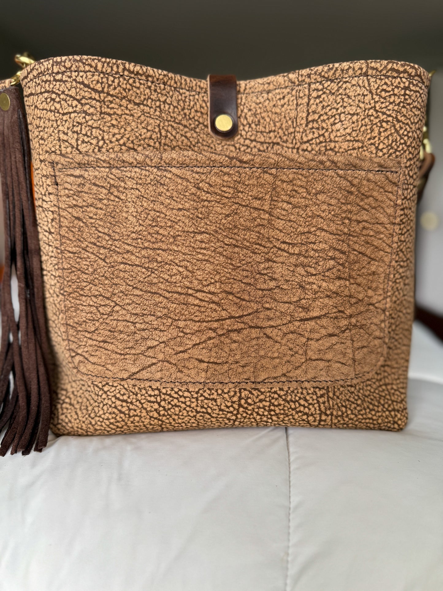 Bennett “shorty” Bucket in Full Grain Riverstone Bison