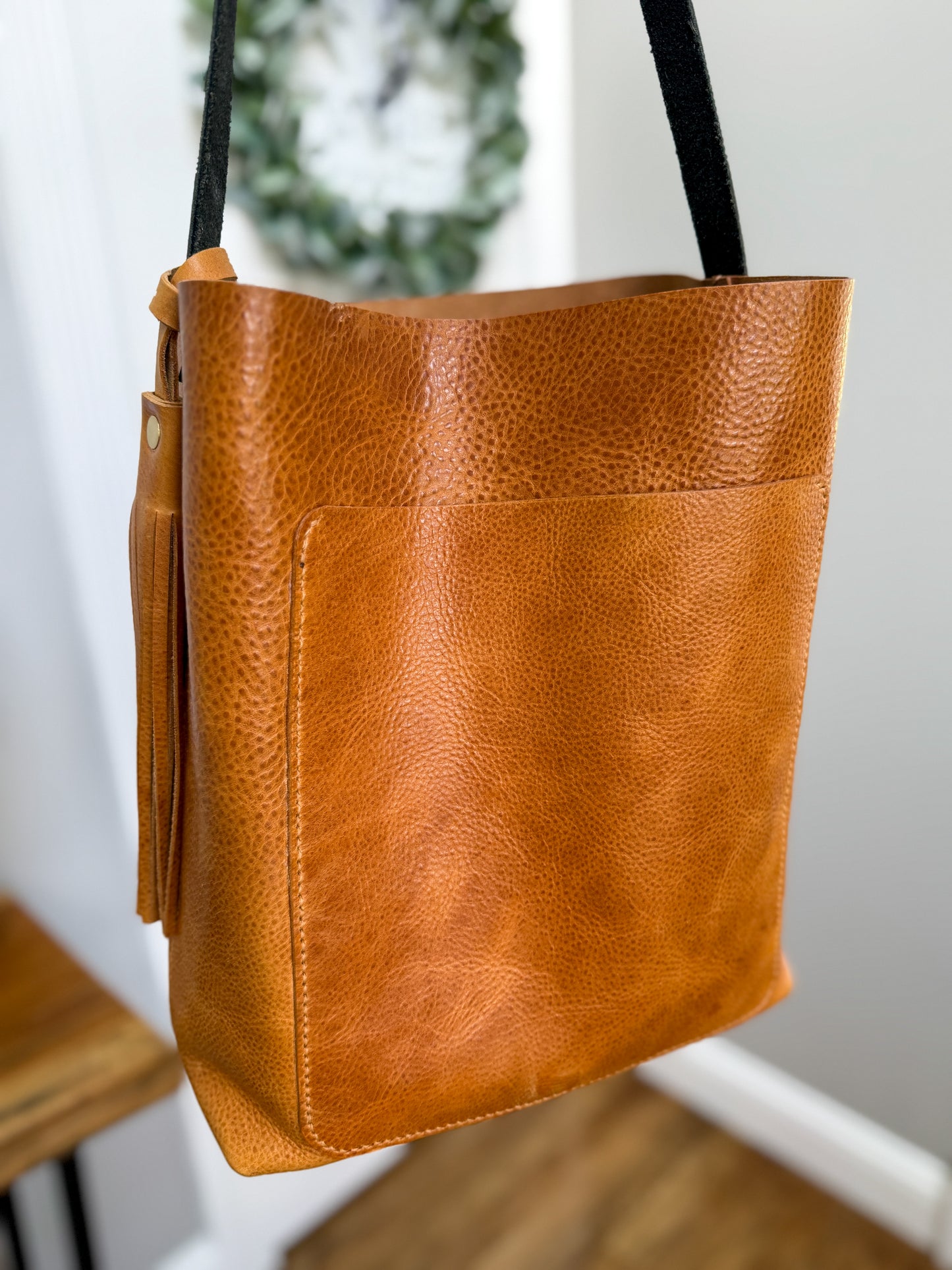 Bennett Bucket in Italian Honey Saffron Vegetable Tanned Leather