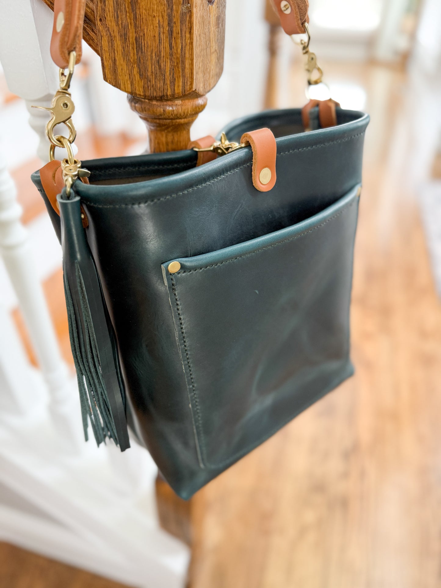Bennett Bucket in Horween Marine Blue